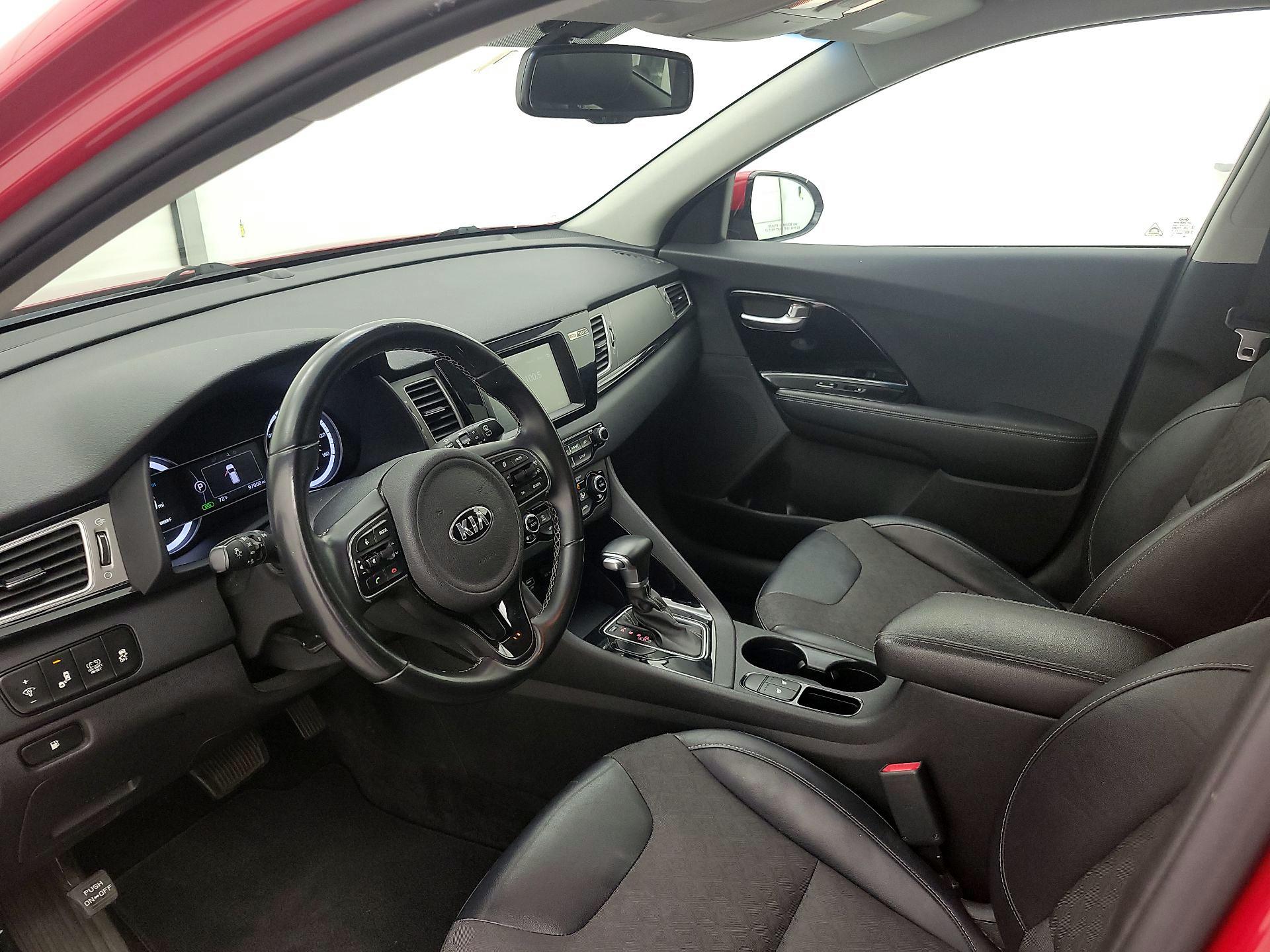 Thumbnail: 2018 Kia Niro - 11