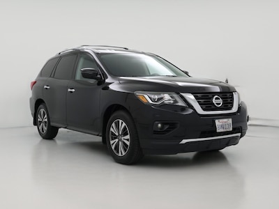 2017 Nissan Pathfinder SV