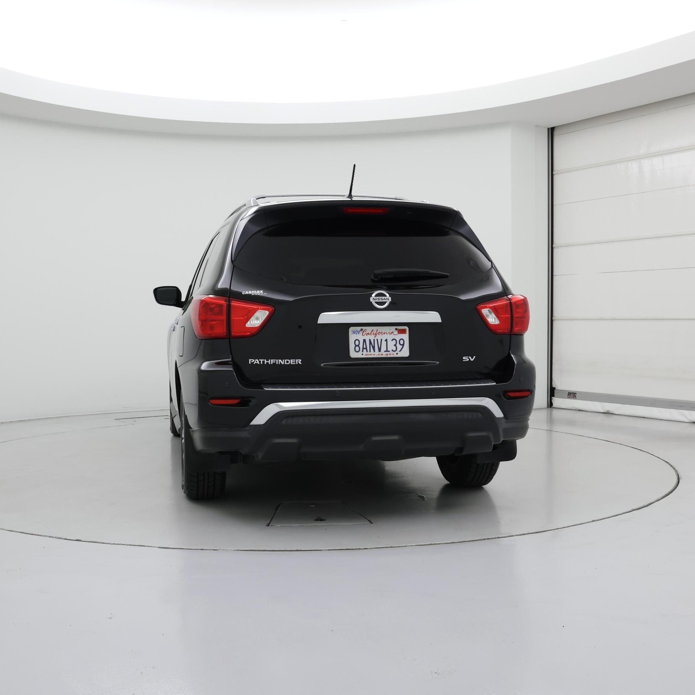 Thumbnail: 2017 Nissan Pathfinder - 6