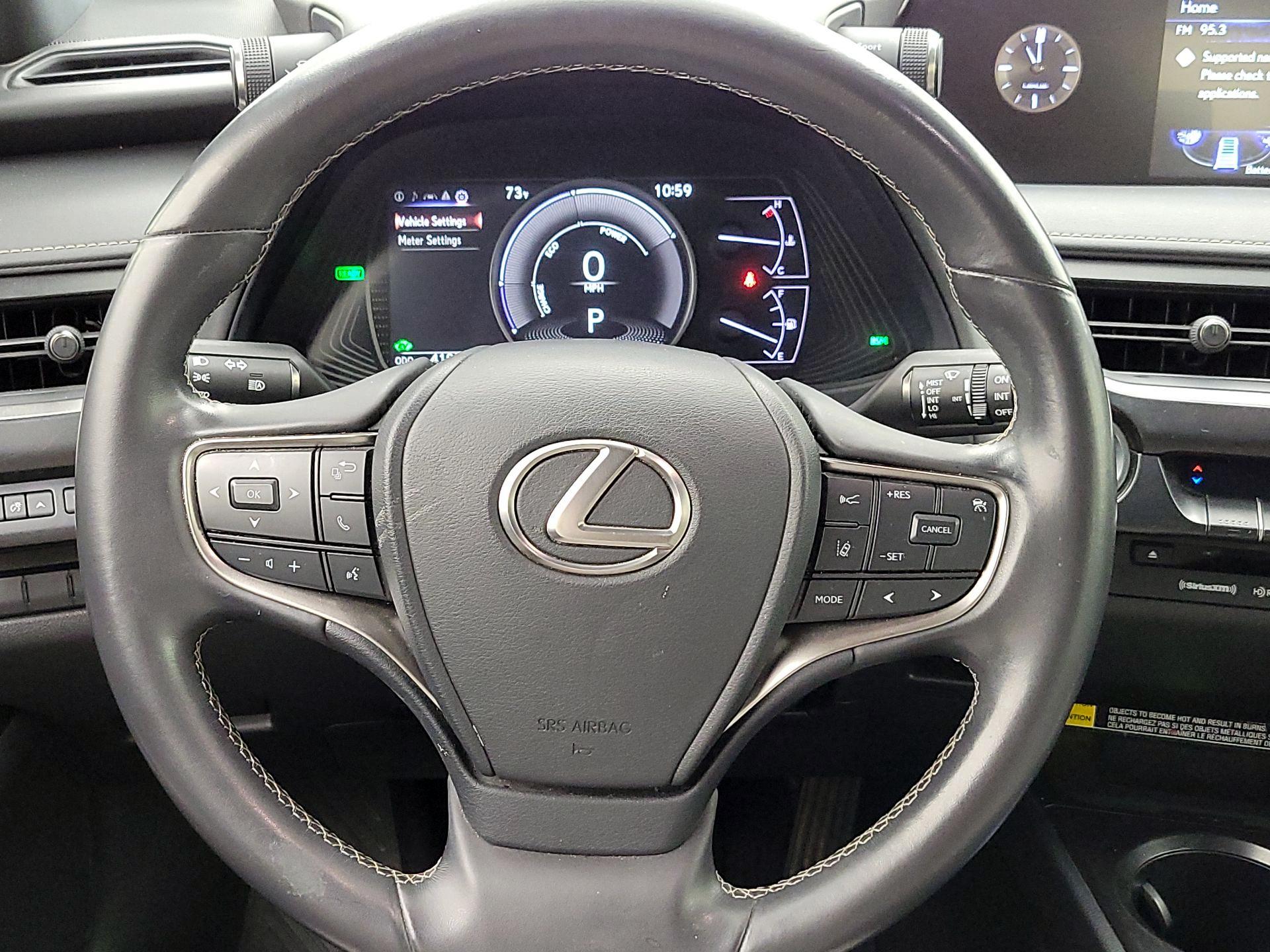 Thumbnail: 2021 Lexus UX - 10