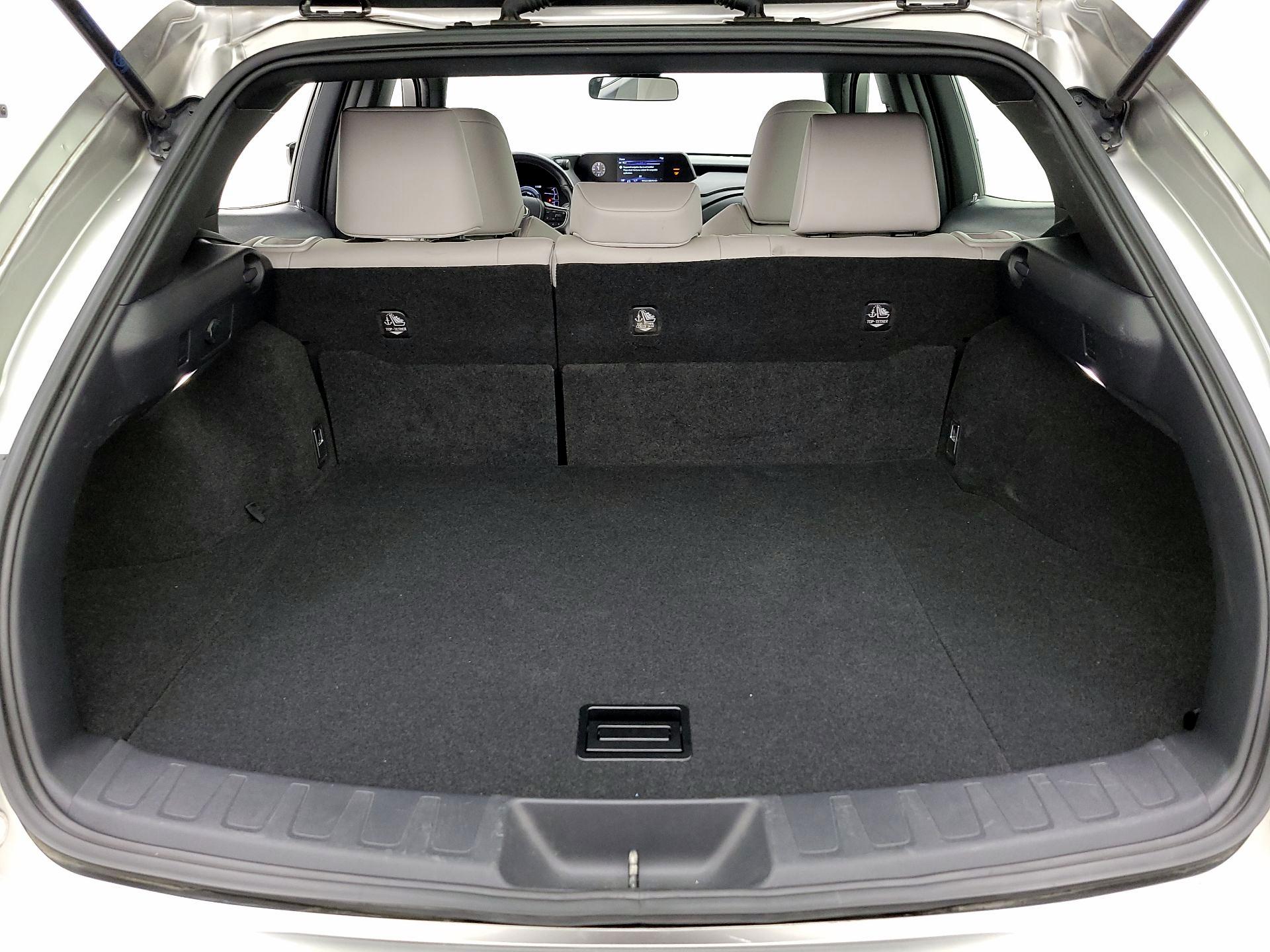 Thumbnail: 2021 Lexus UX - 20