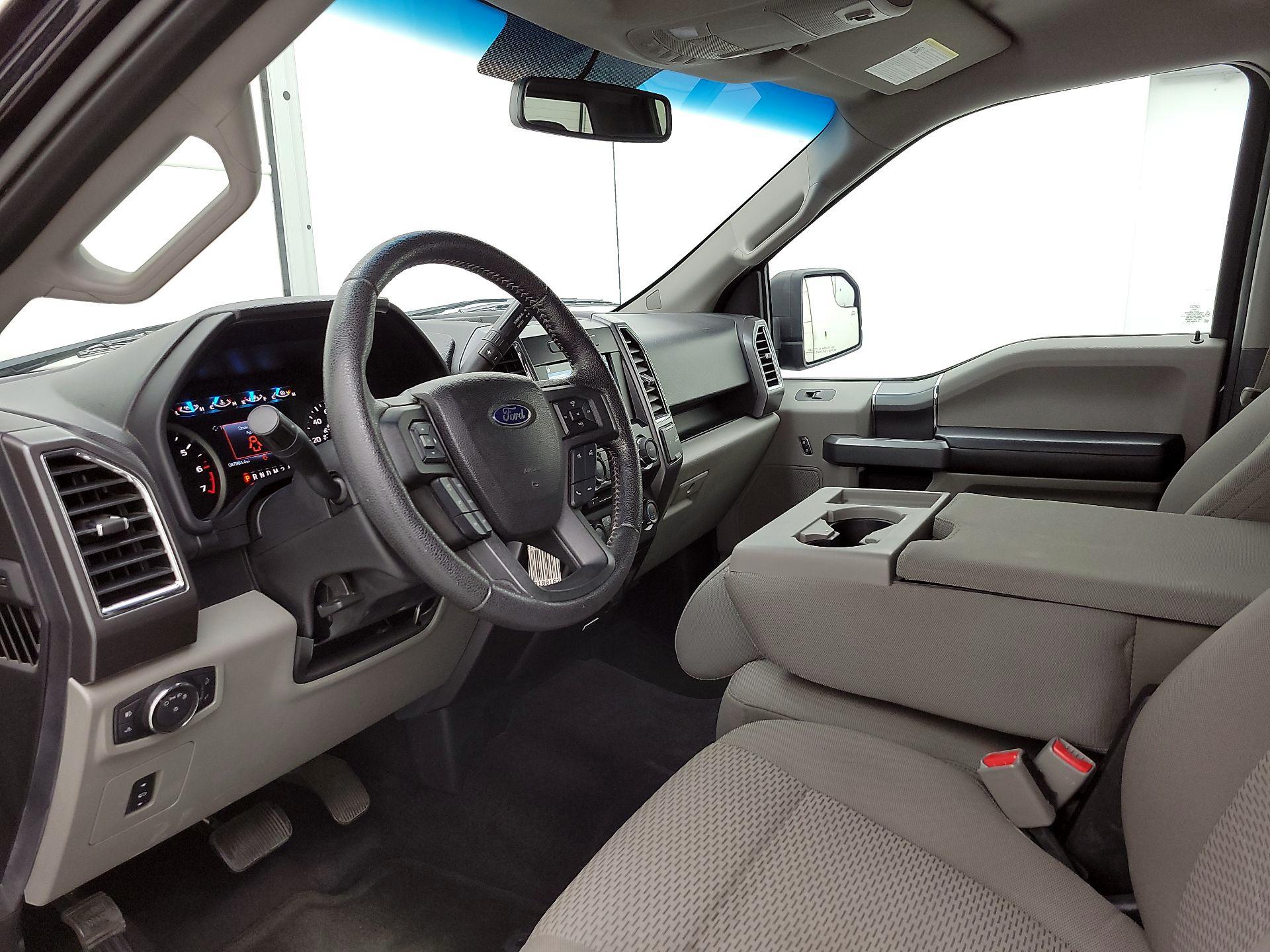 Thumbnail: 2016 Ford F-150 - 11