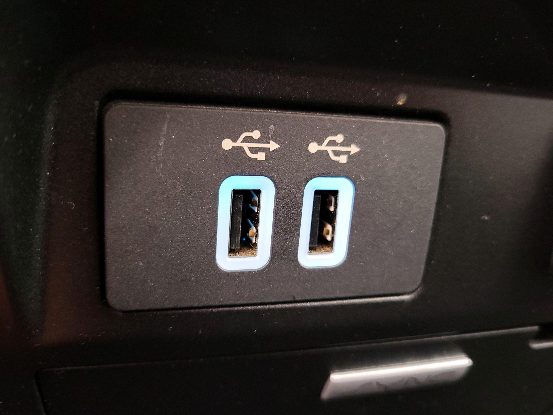 Thumbnail: 2016 Ford F-150 - 18