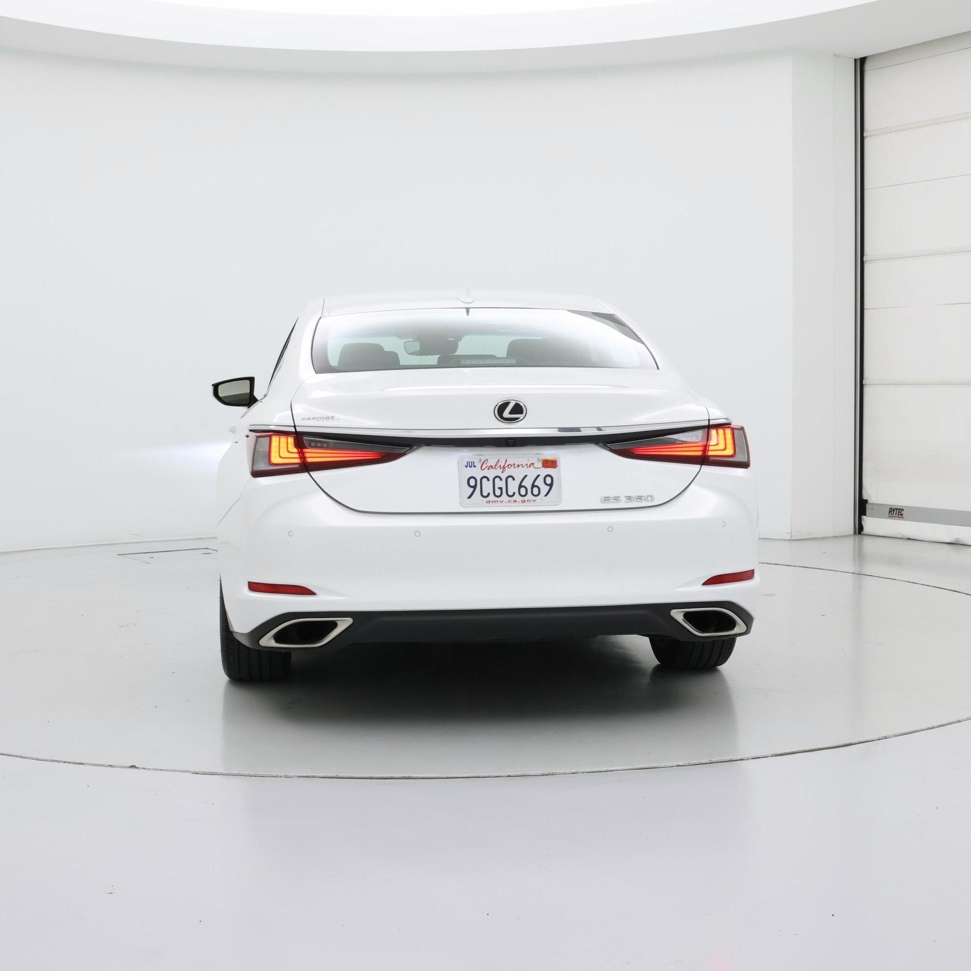 Thumbnail: 2022 Lexus ES - 6
