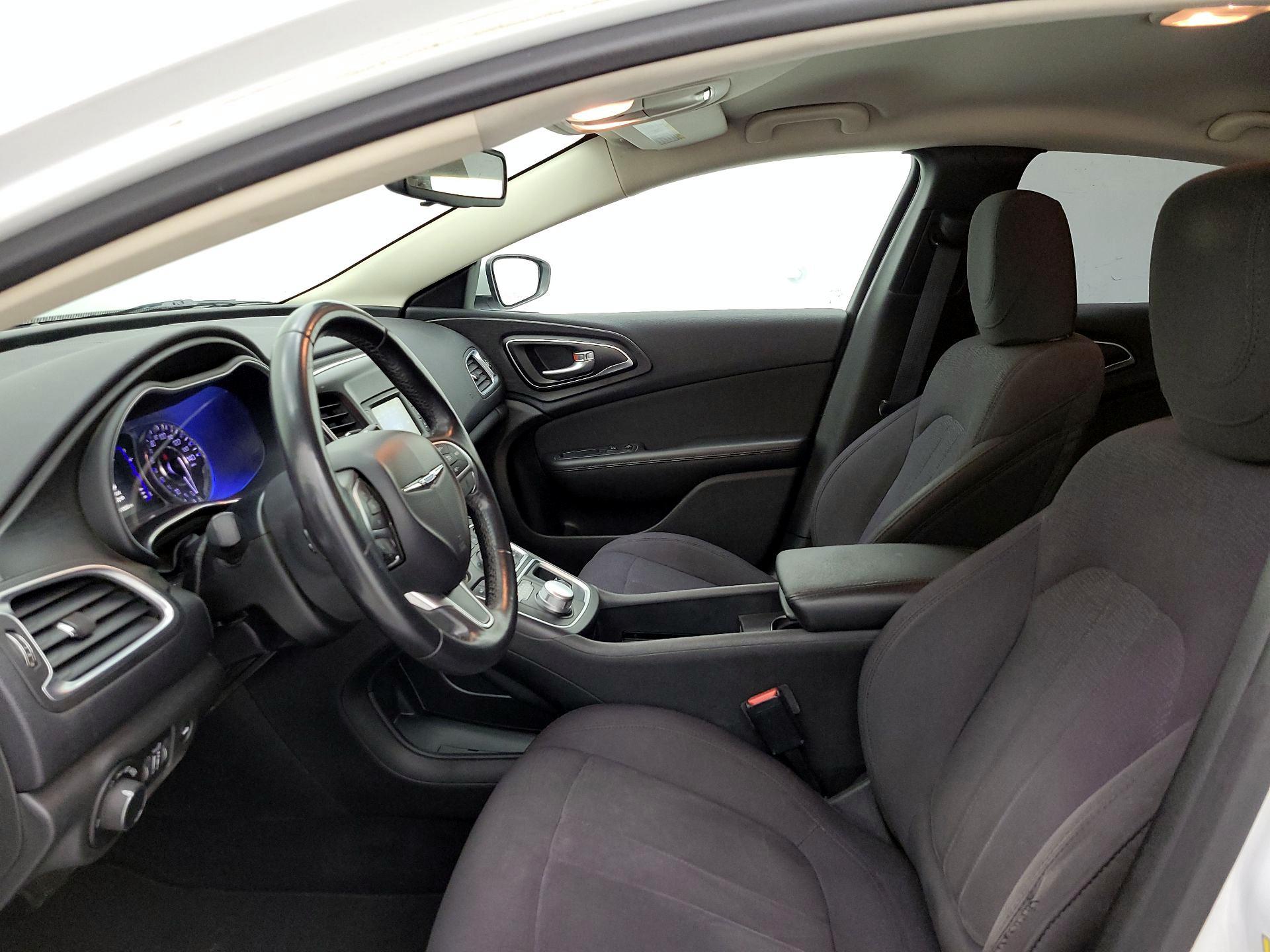 Thumbnail: 2015 Chrysler 200 - 11