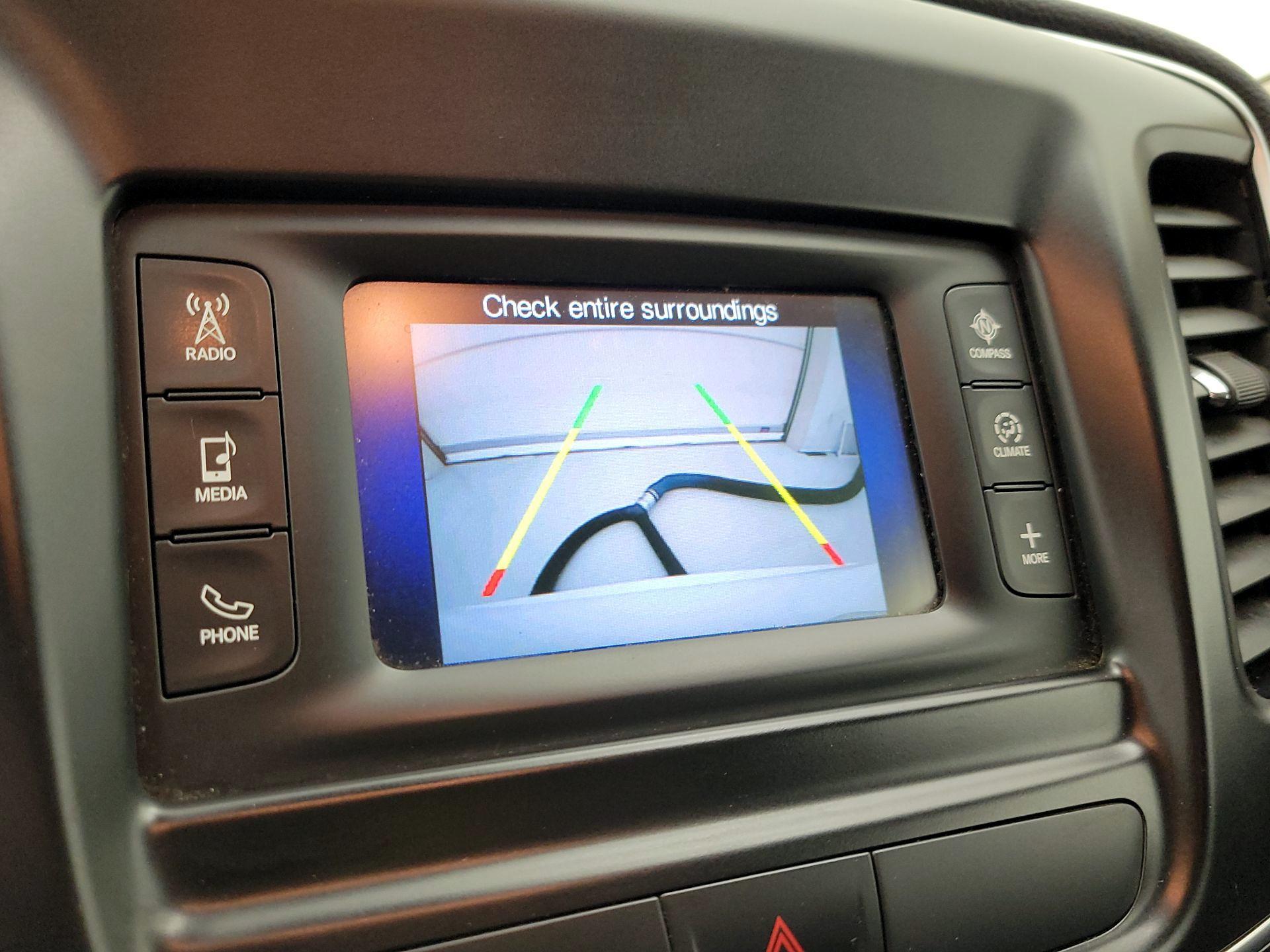 Thumbnail: 2015 Chrysler 200 - 14