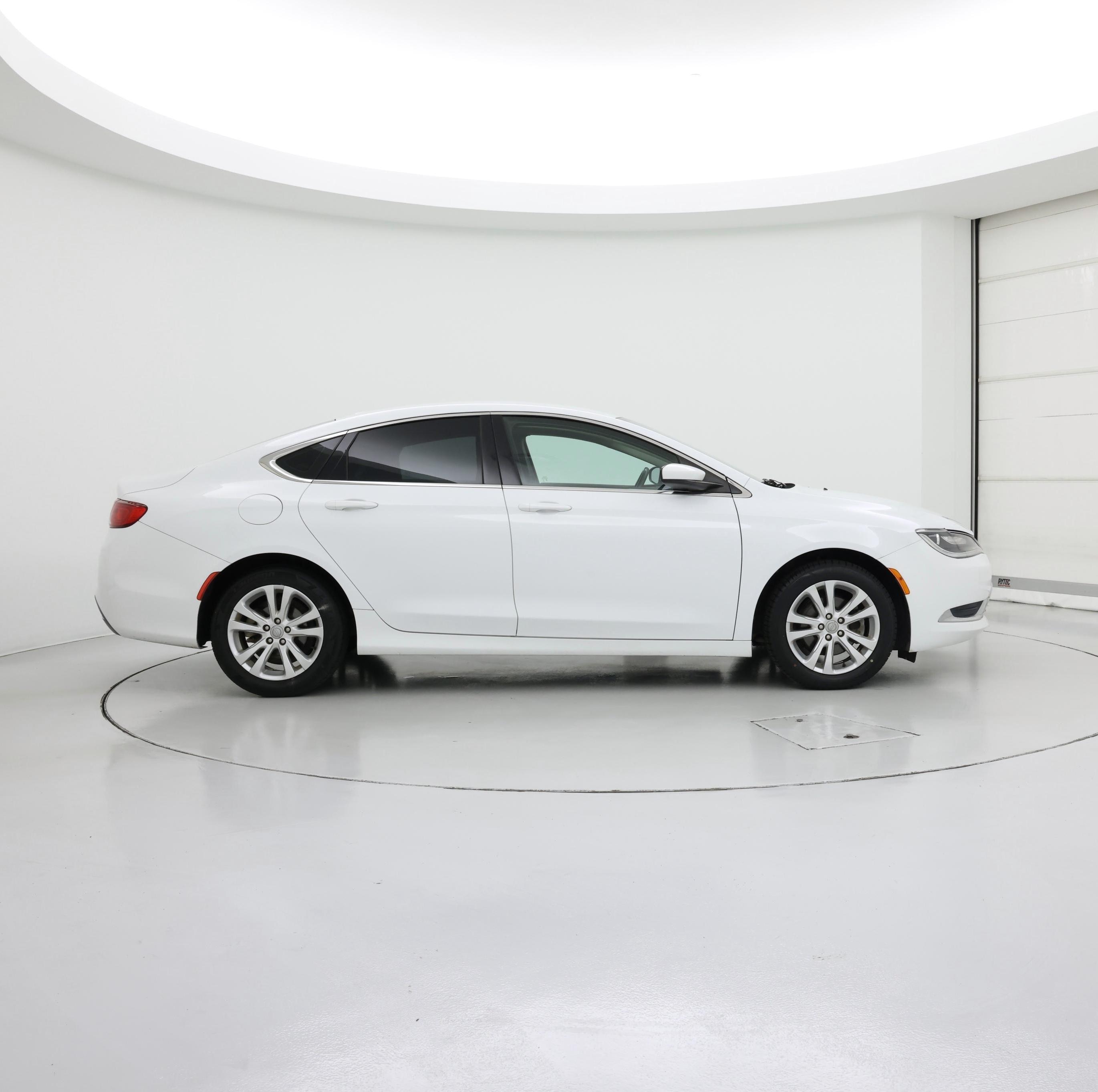 Thumbnail: 2015 Chrysler 200 - 7