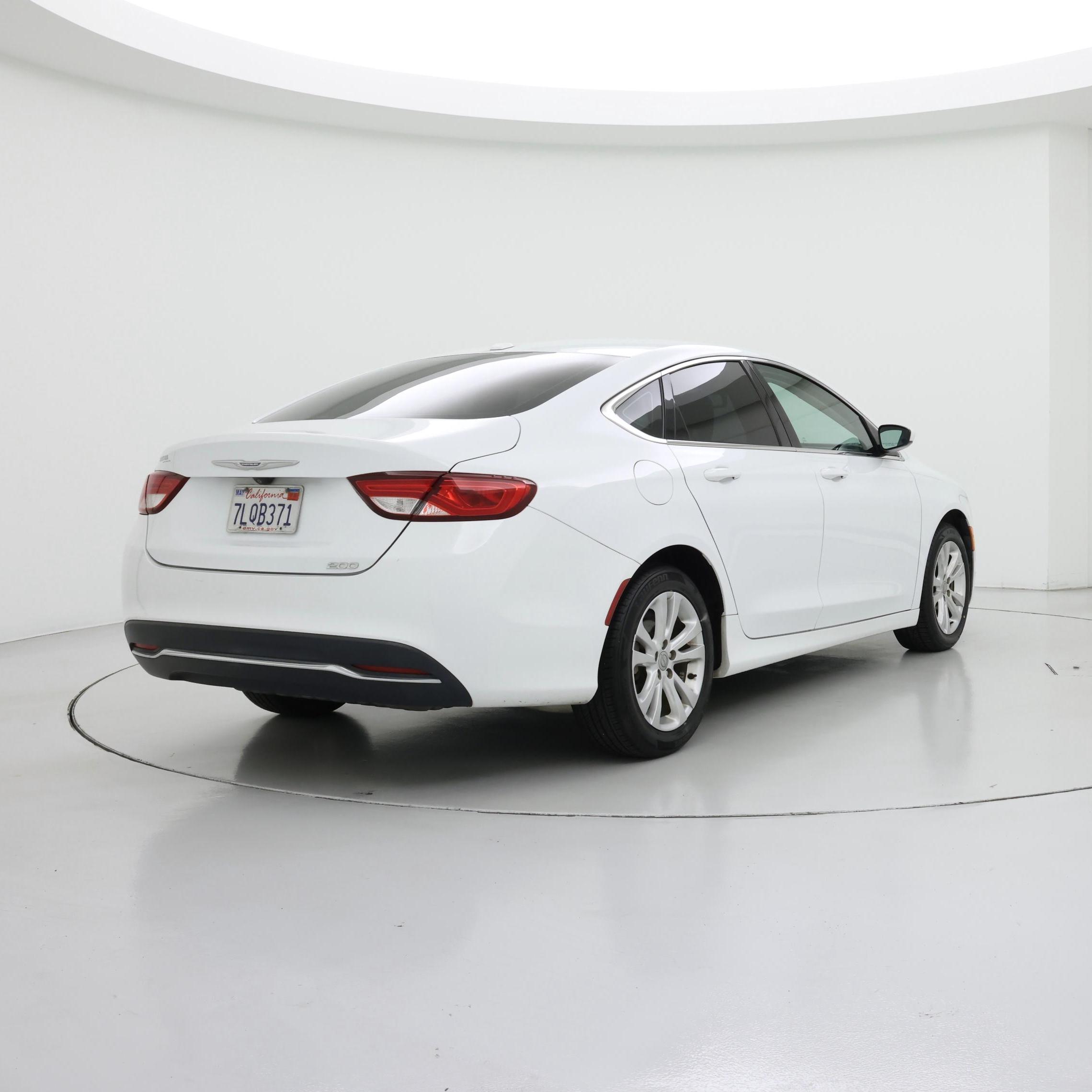 Thumbnail: 2015 Chrysler 200 - 8