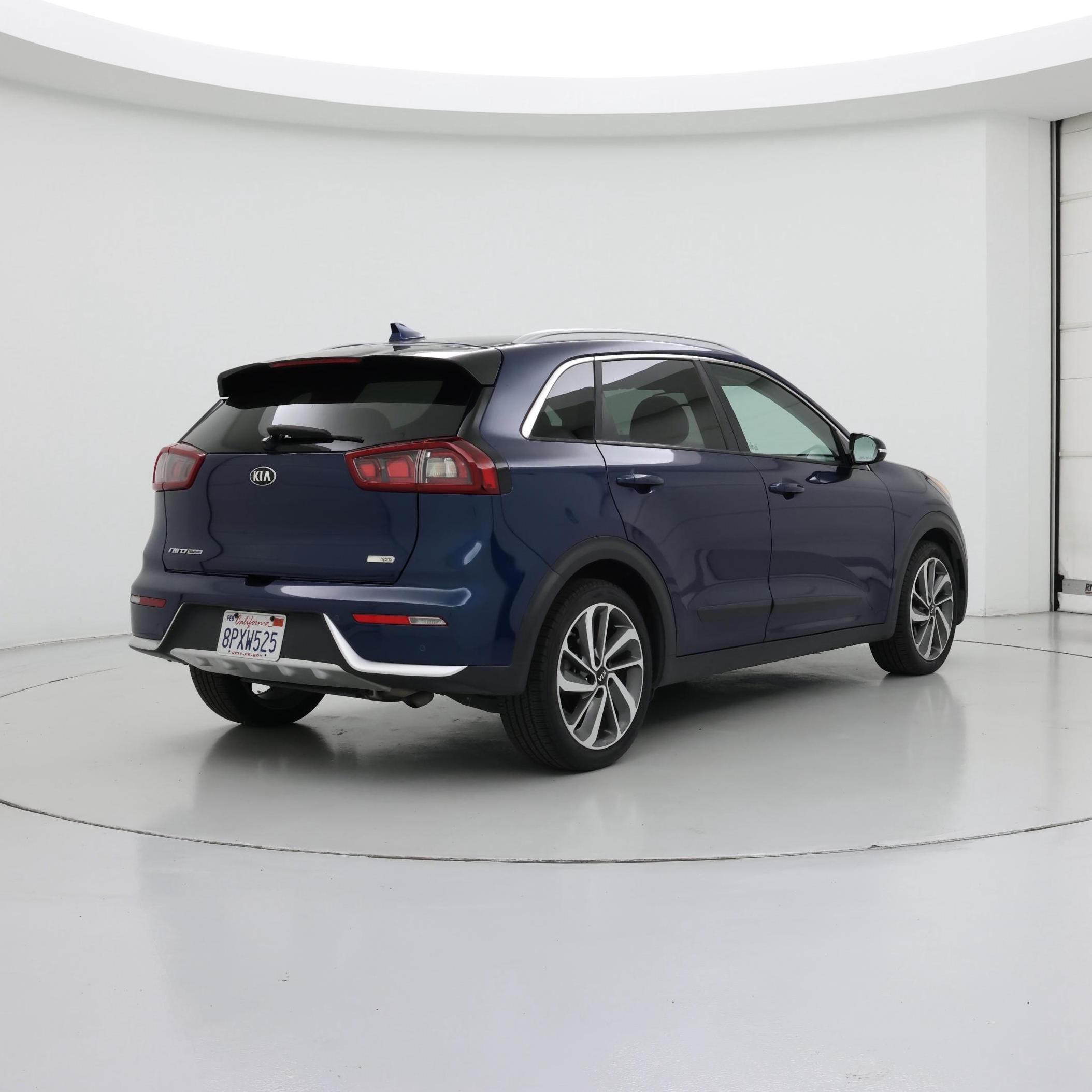 Thumbnail: 2019 Kia Niro - 8