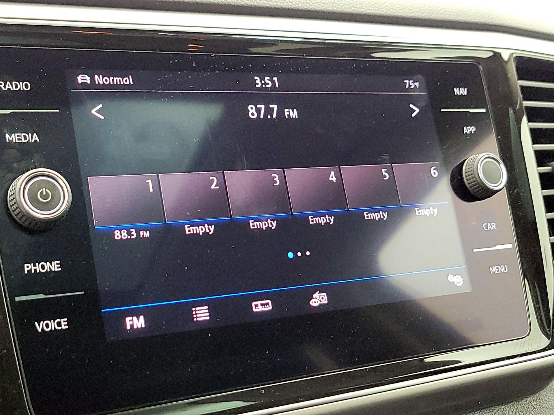 Thumbnail: 2019 Volkswagen Atlas - 16