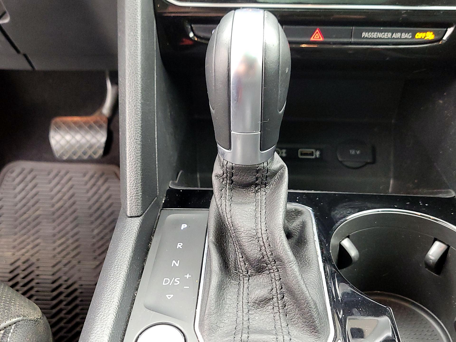 Thumbnail: 2019 Volkswagen Atlas - 18