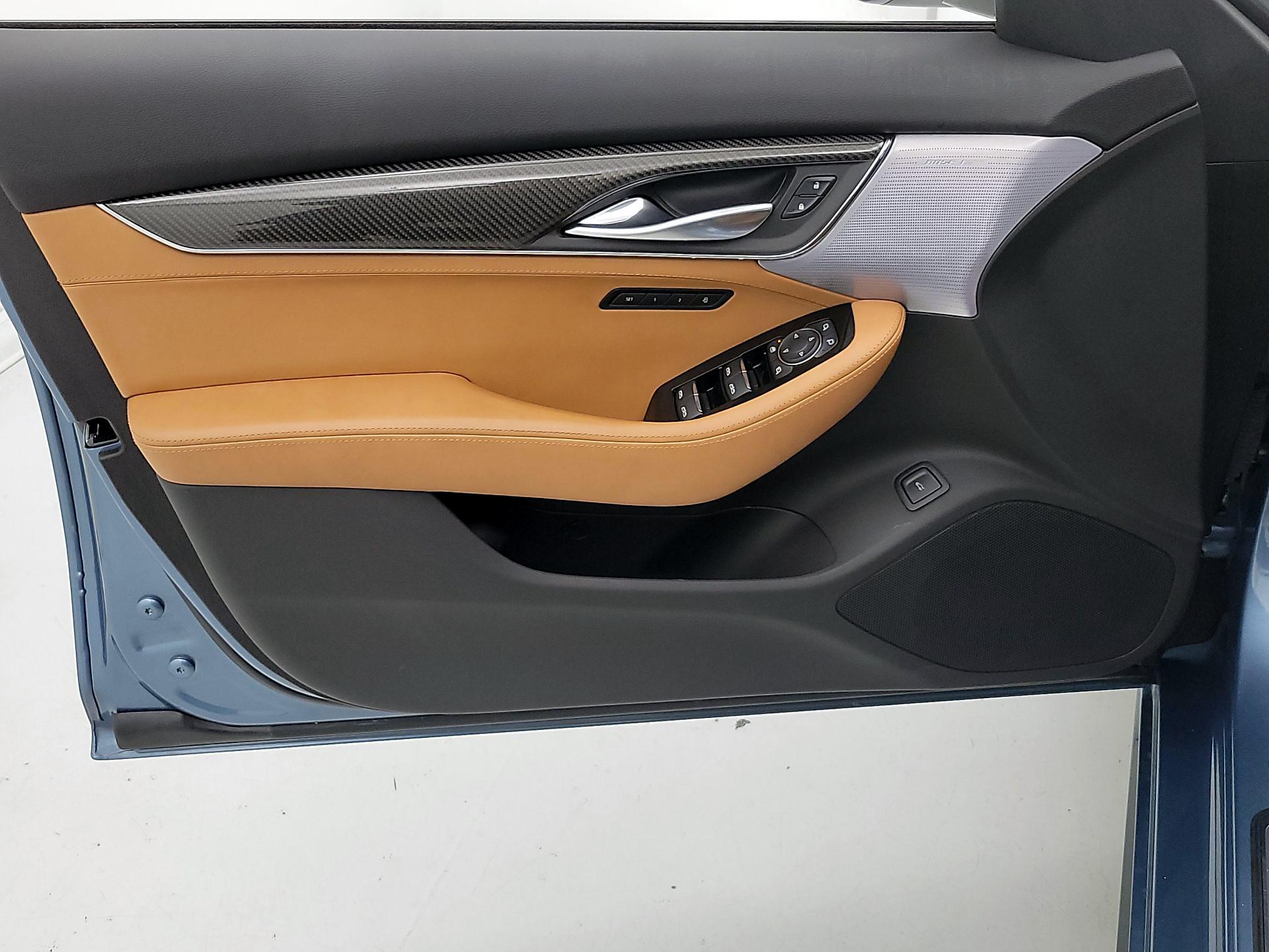 Thumbnail: 2023 Cadillac CT5 - 12