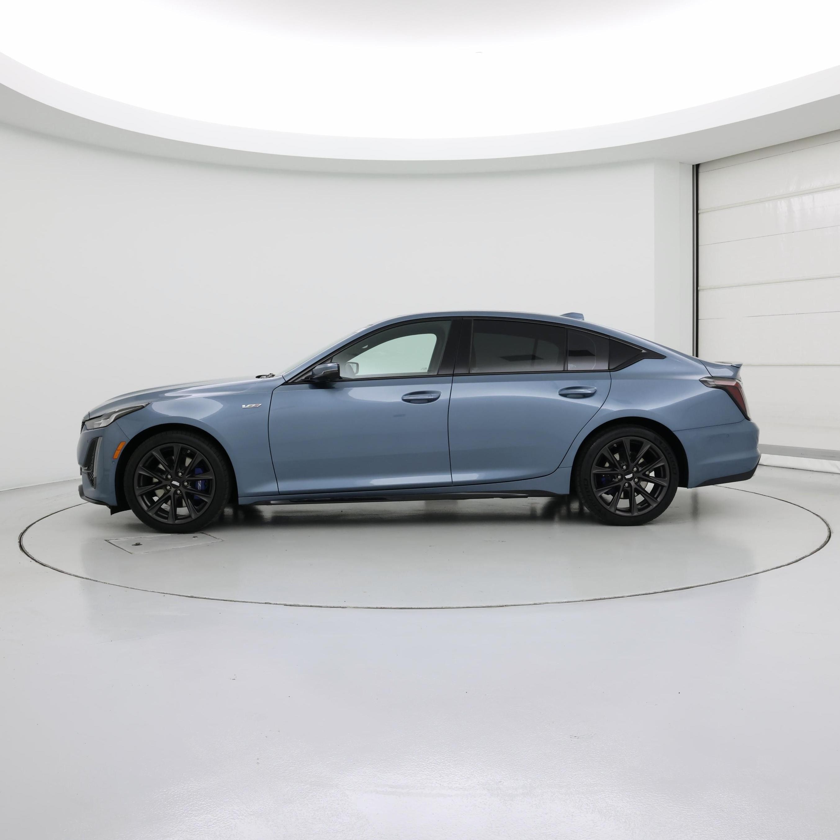 Thumbnail: 2023 Cadillac CT5 - 3
