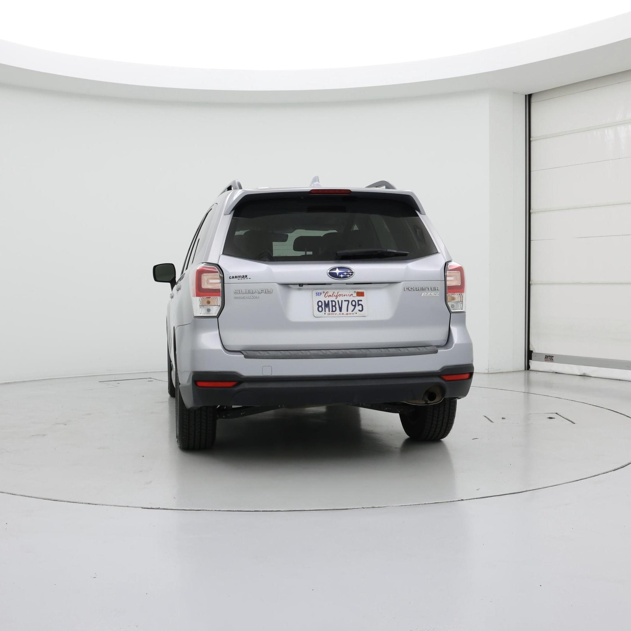 Thumbnail: 2017 Subaru Forester - 6