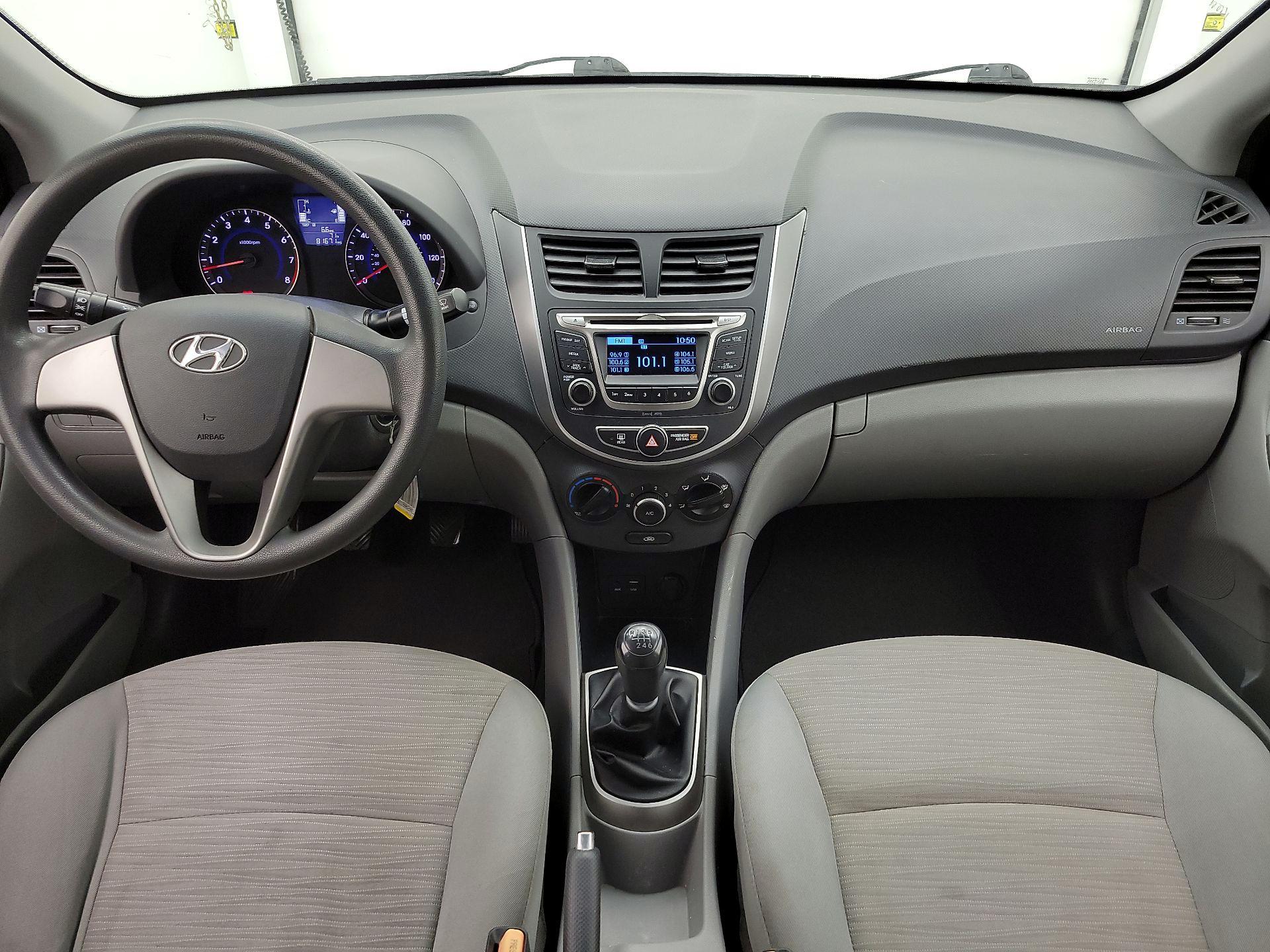 Thumbnail: 2016 Hyundai Accent - 9