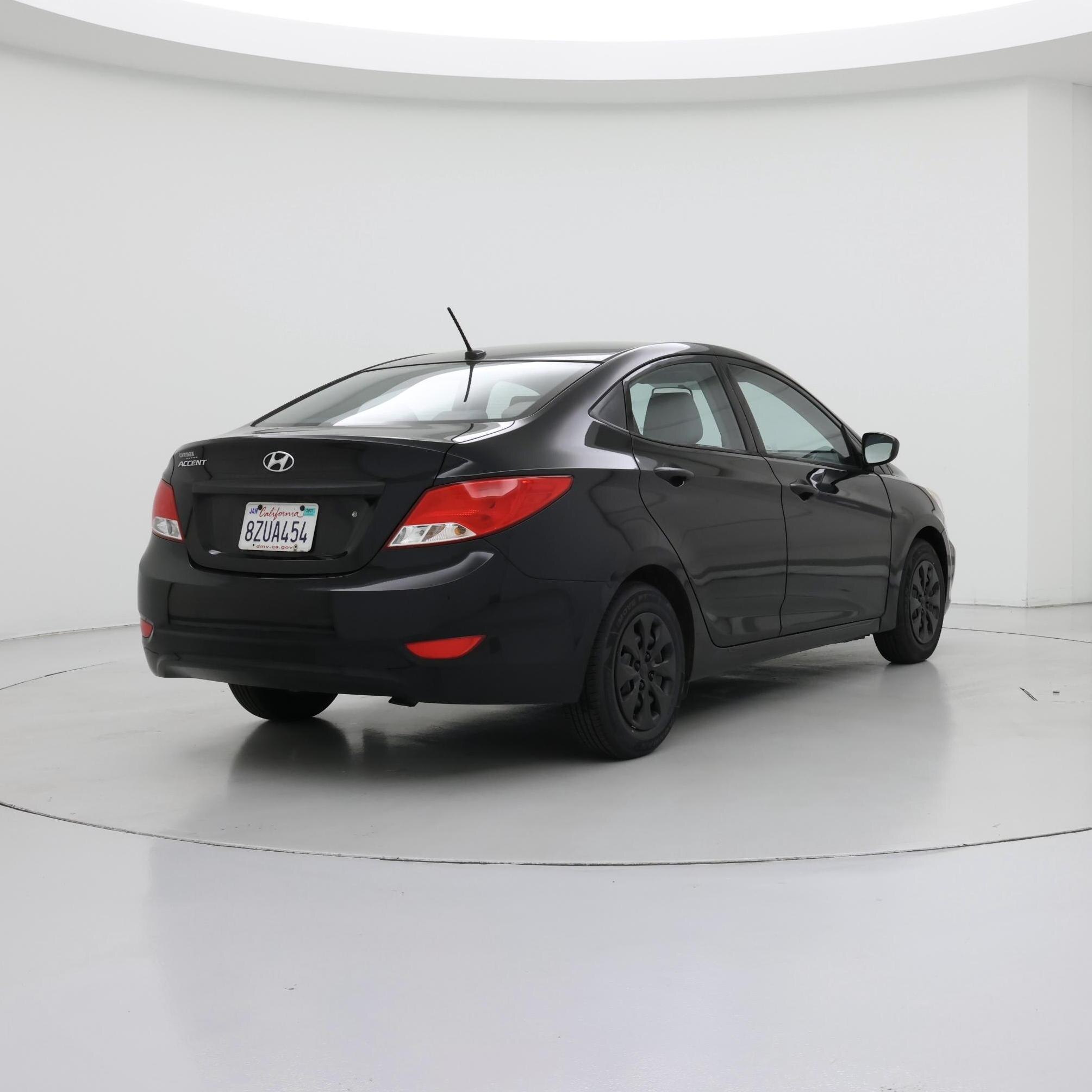 Thumbnail: 2016 Hyundai Accent - 8