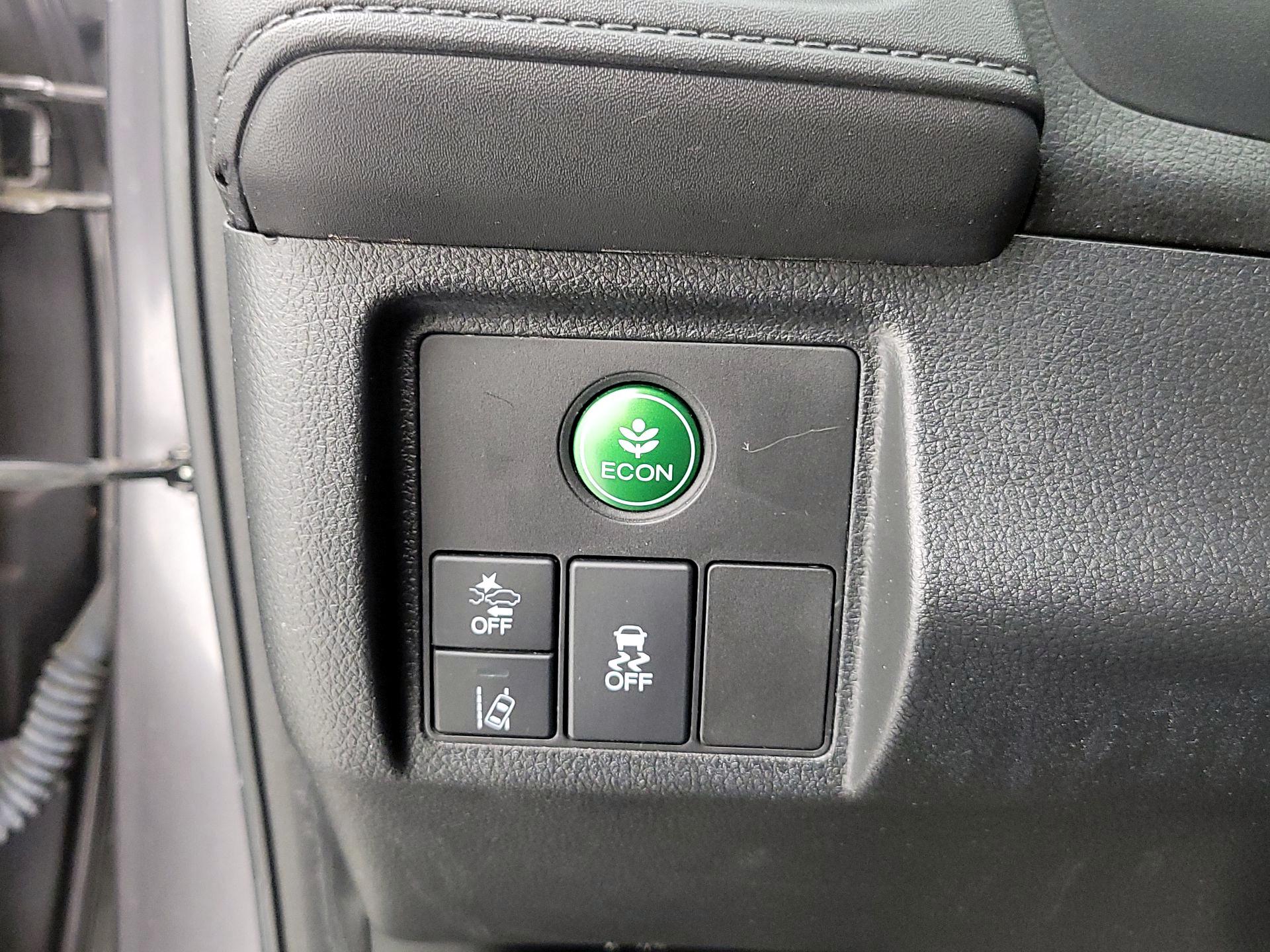 Thumbnail: 2022 Honda HR-V - 13