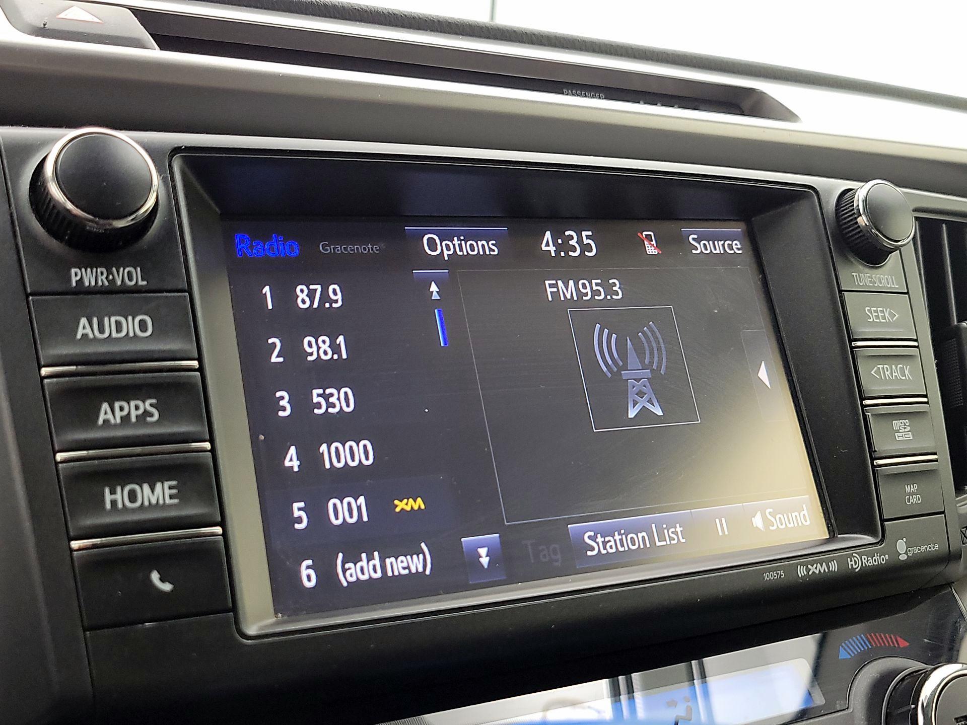 Thumbnail: 2017 Toyota RAV4 - 15