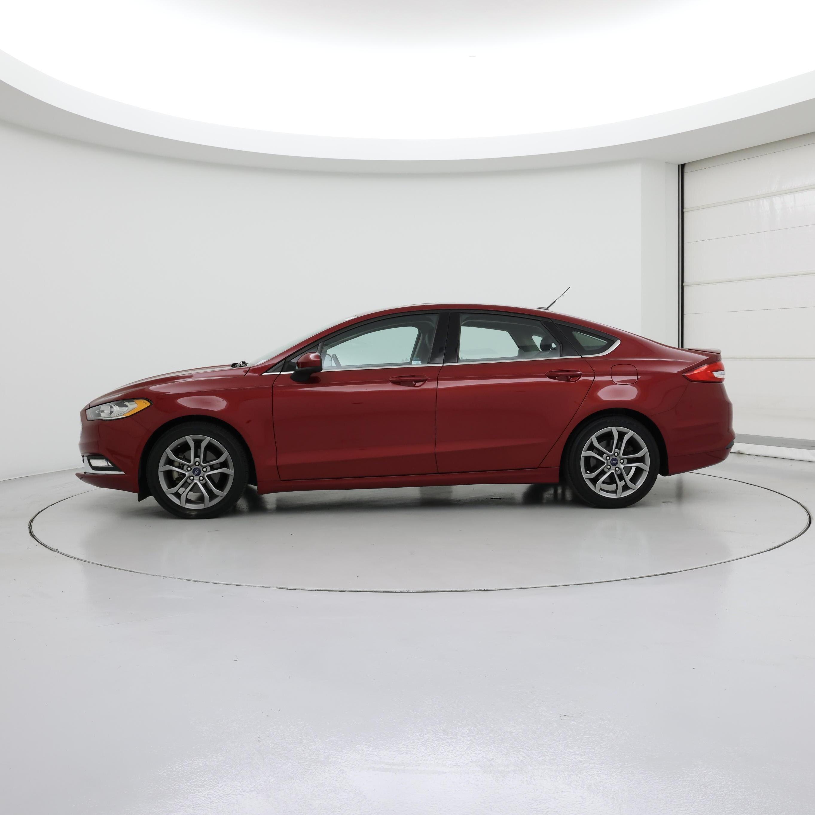 Thumbnail: 2017 Ford Fusion - 3