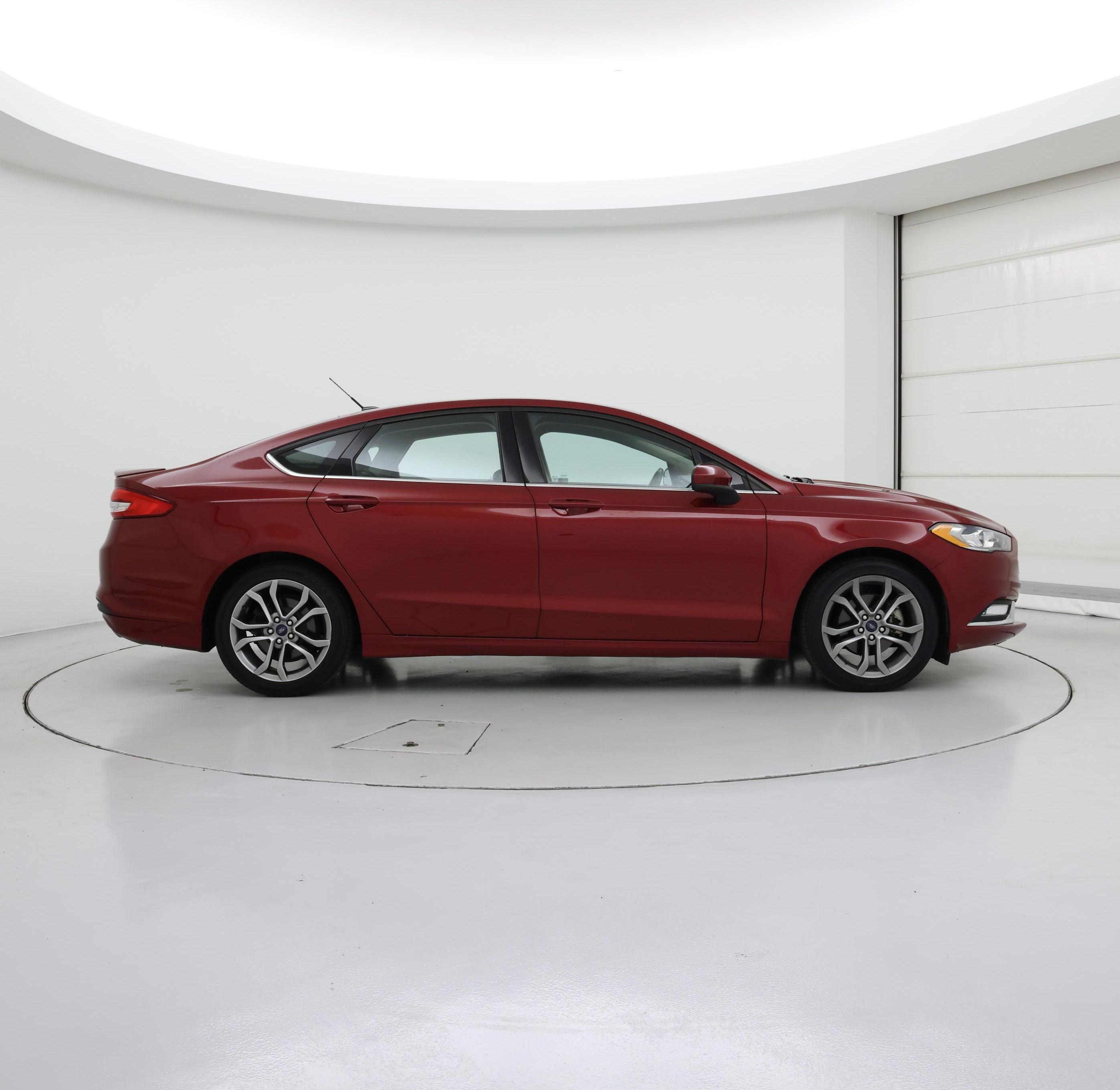 Thumbnail: 2017 Ford Fusion - 7