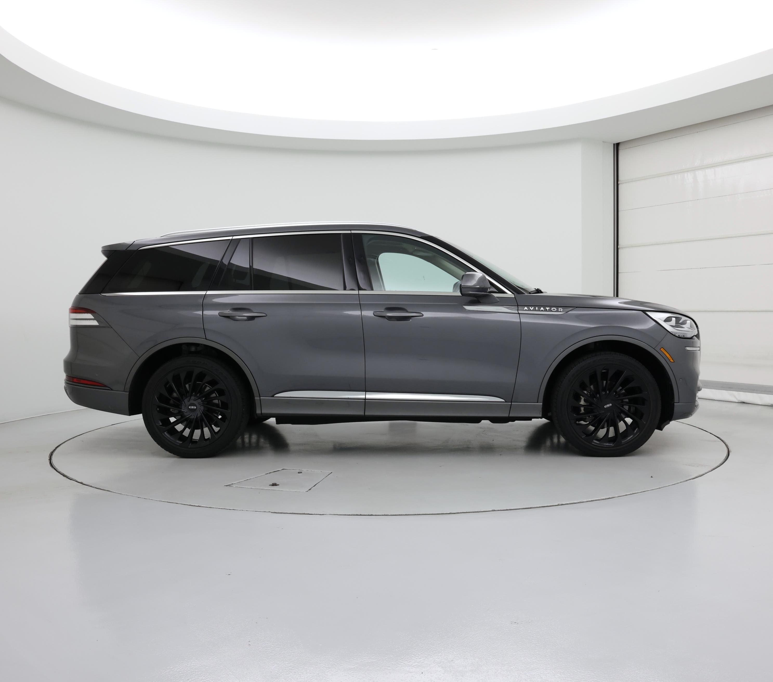 Thumbnail: 2021 Lincoln Aviator - 7