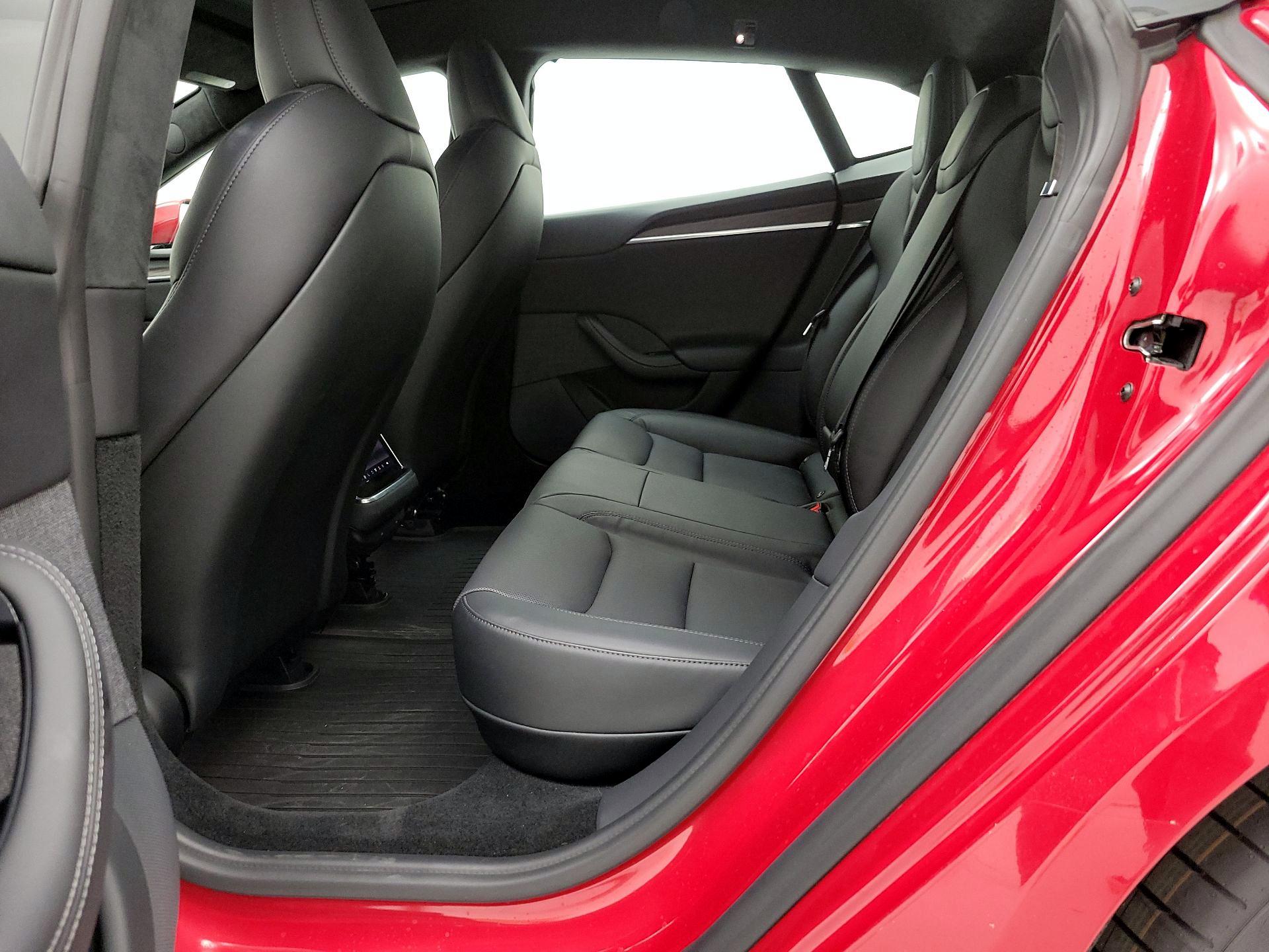 Thumbnail: 2021 Tesla Model S - 18