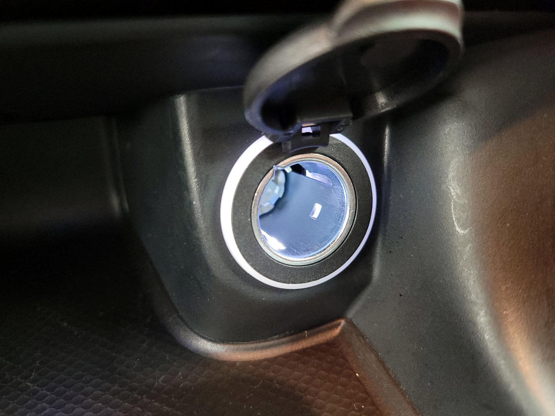 Thumbnail: 2023 Dodge Charger - 18