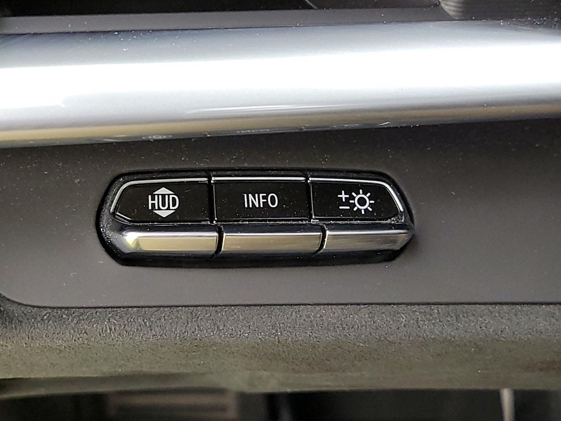 Thumbnail: 2022 Chevrolet Corvette - 13