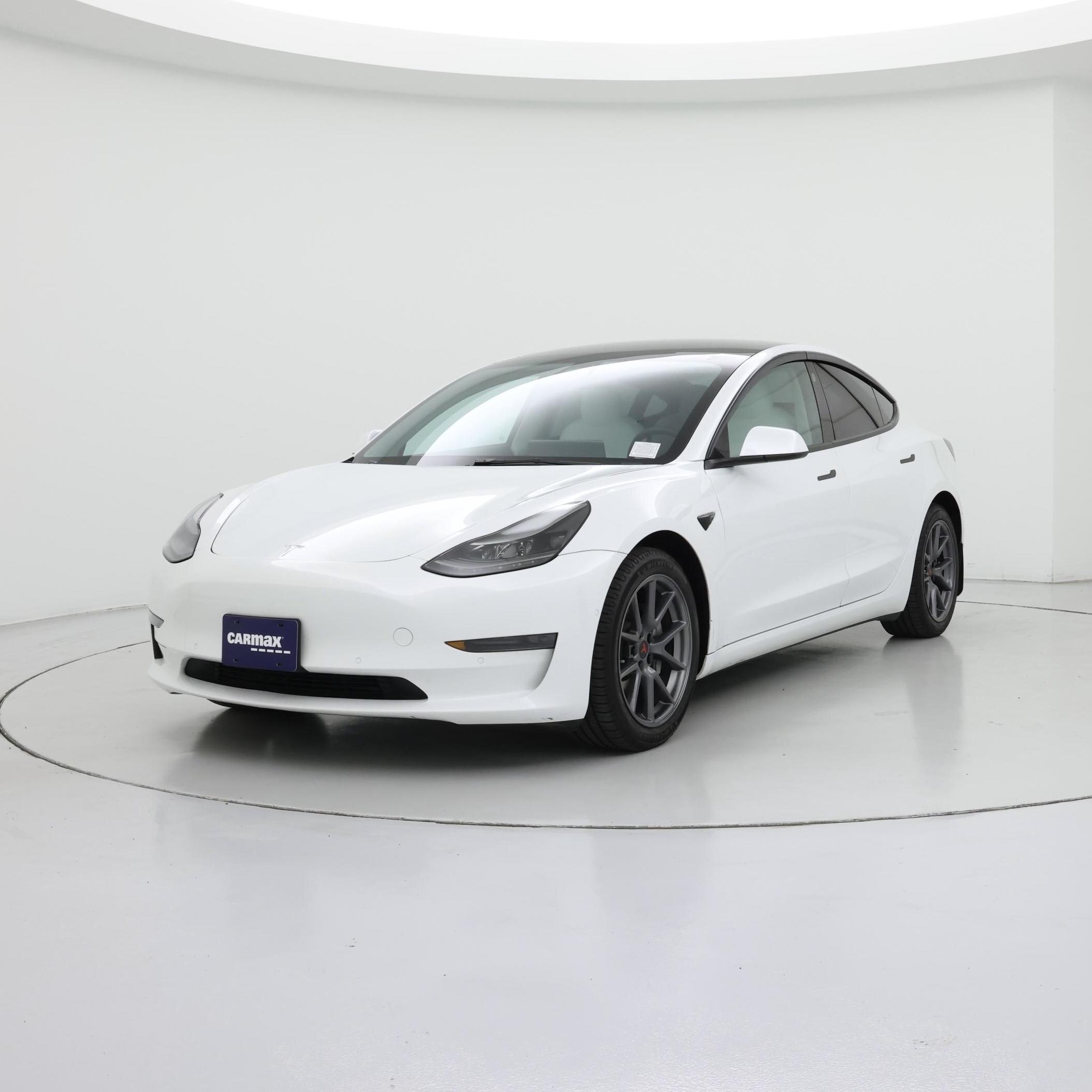 Thumbnail: 2022 Tesla Model 3 - 4