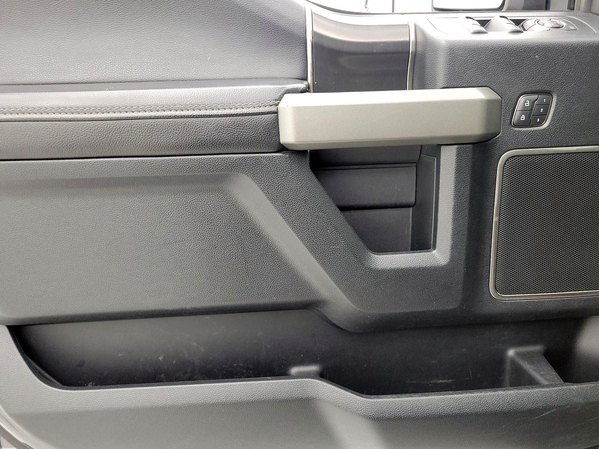 Thumbnail: 2019 Ford F-150 - 12