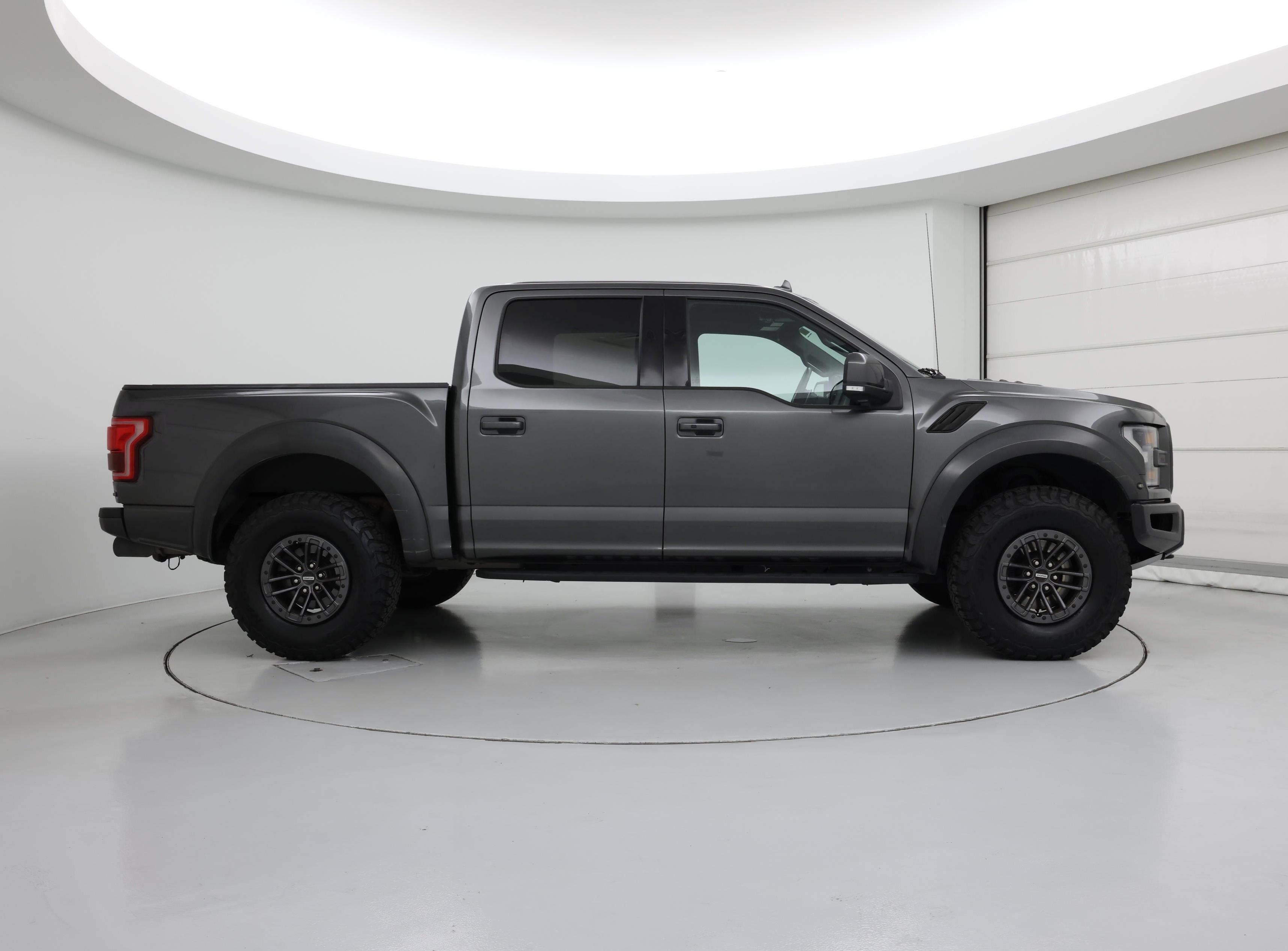 Thumbnail: 2019 Ford F-150 - 7