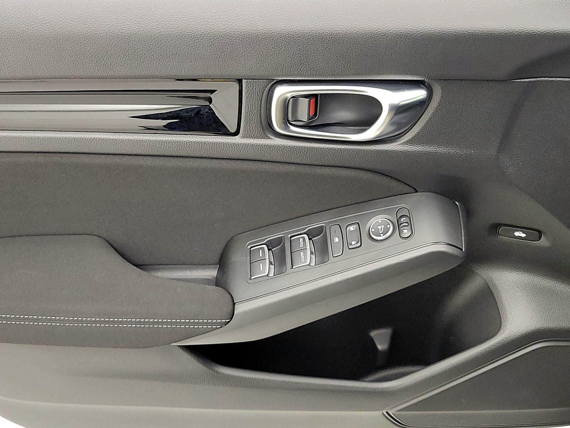 Thumbnail: 2022 Honda Civic - 12