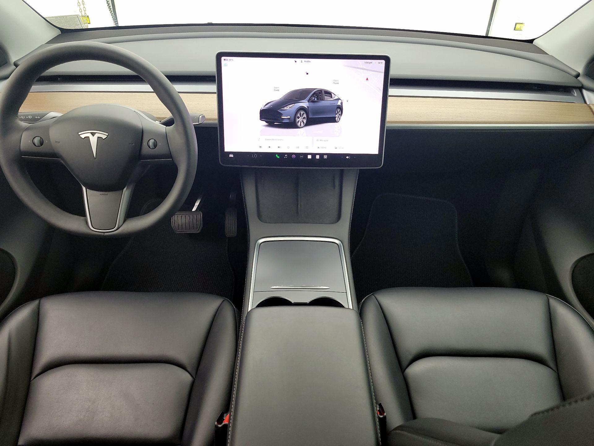 Thumbnail: 2024 Tesla Model Y - 9
