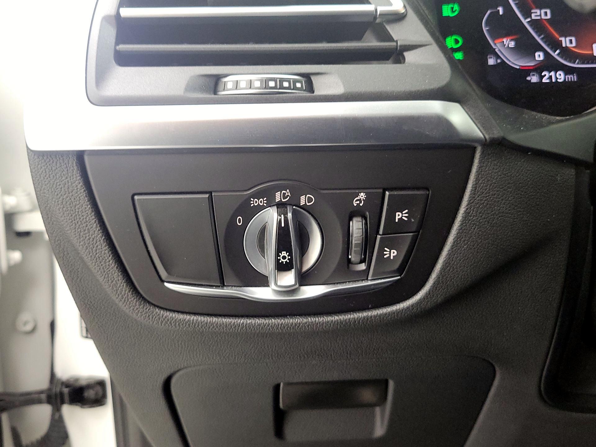 Thumbnail: 2022 BMW X3 - 13