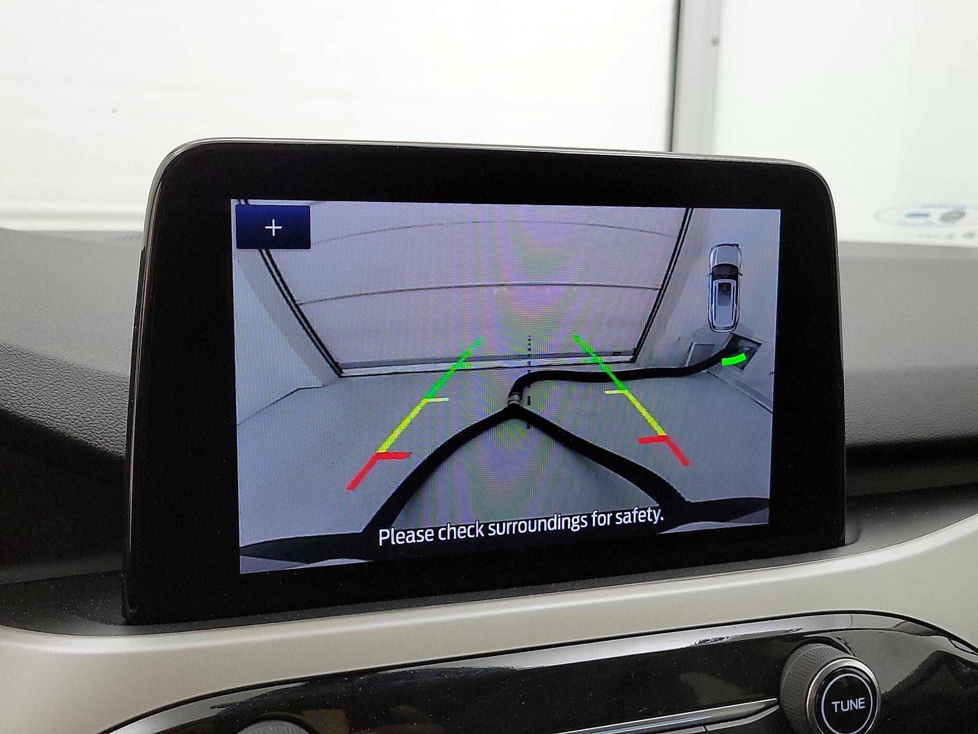 Thumbnail: 2022 Ford Escape - 14