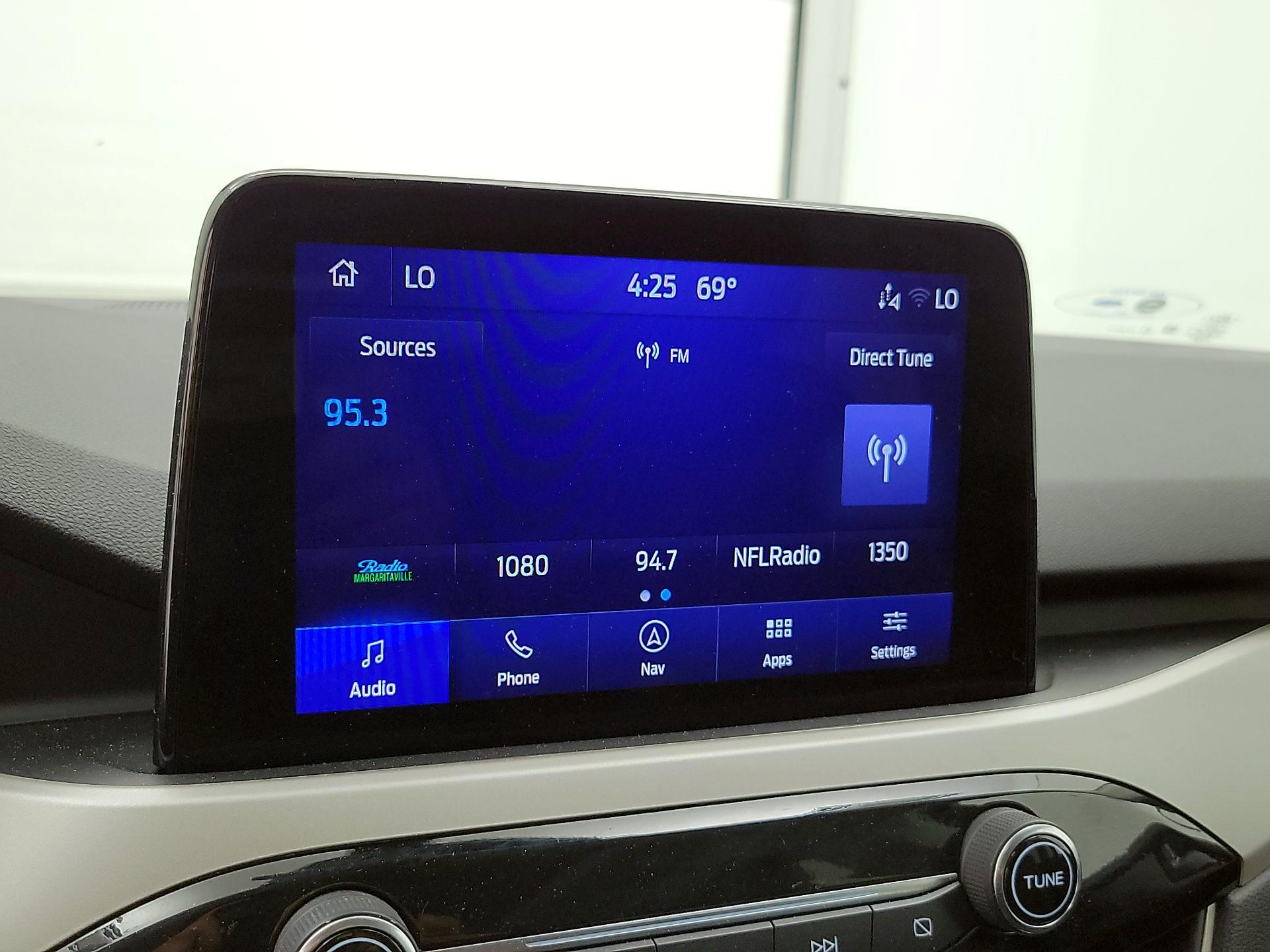 Thumbnail: 2022 Ford Escape - 15