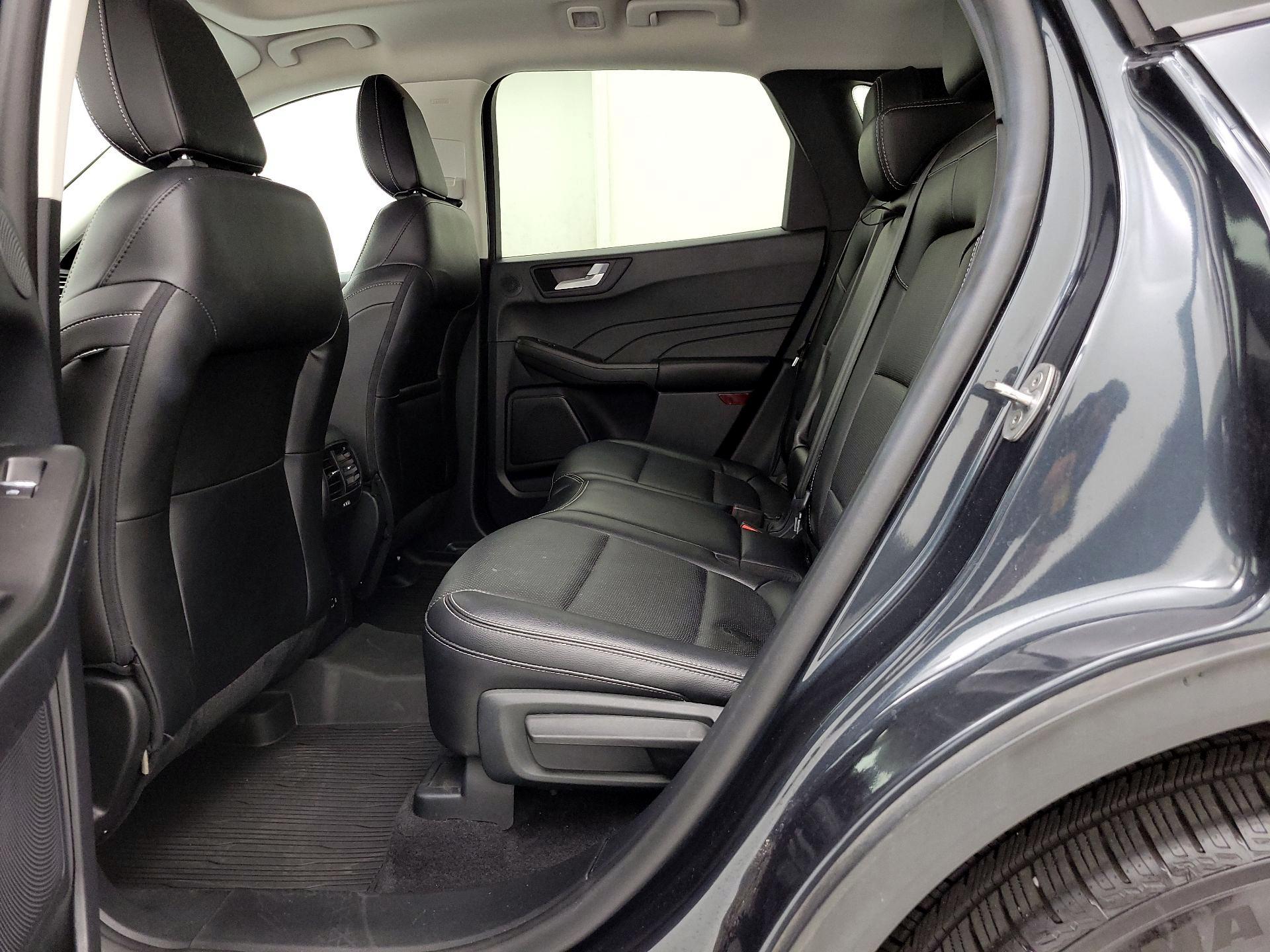 Thumbnail: 2022 Ford Escape - 19