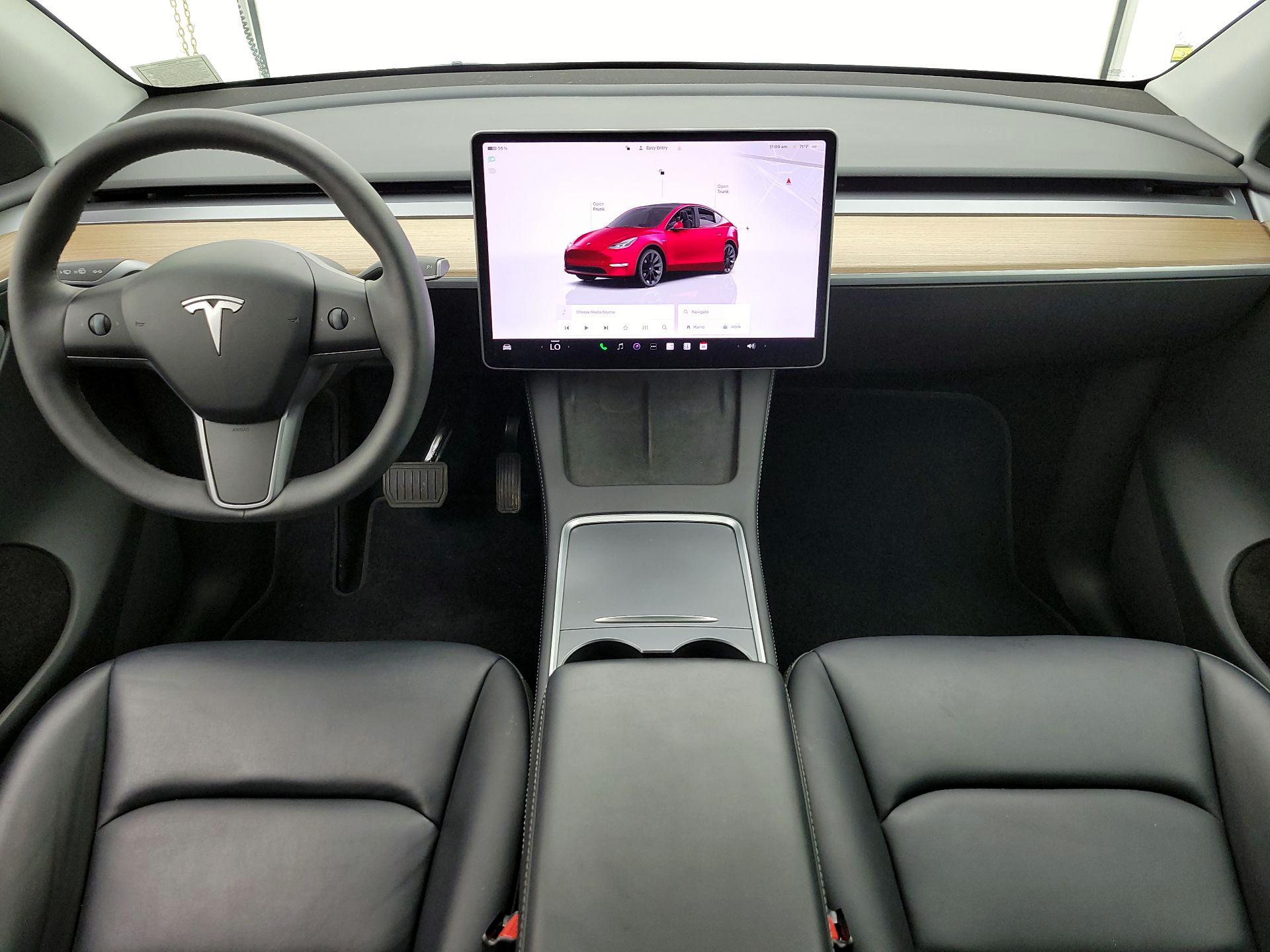 Thumbnail: 2025 Tesla Model Y - 9
