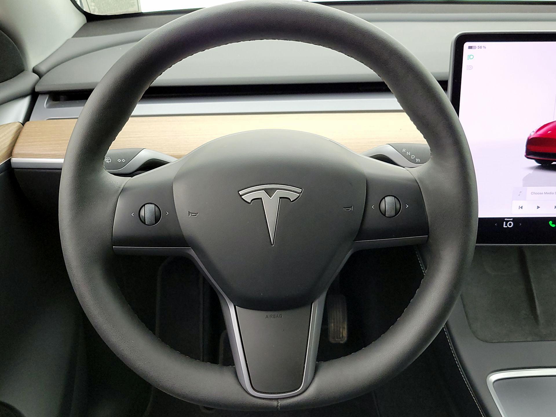 Thumbnail: 2025 Tesla Model Y - 10