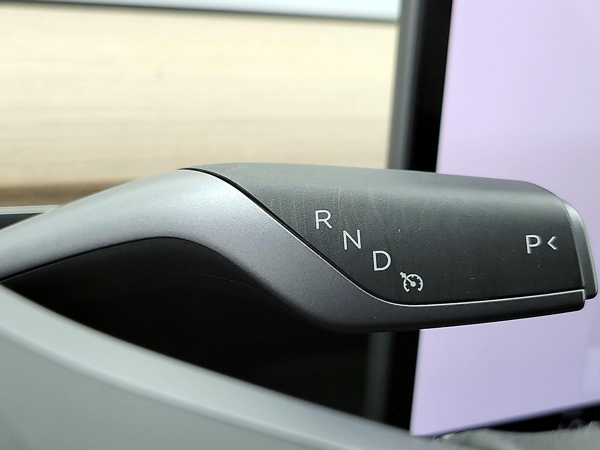 Thumbnail: 2025 Tesla Model Y - 17