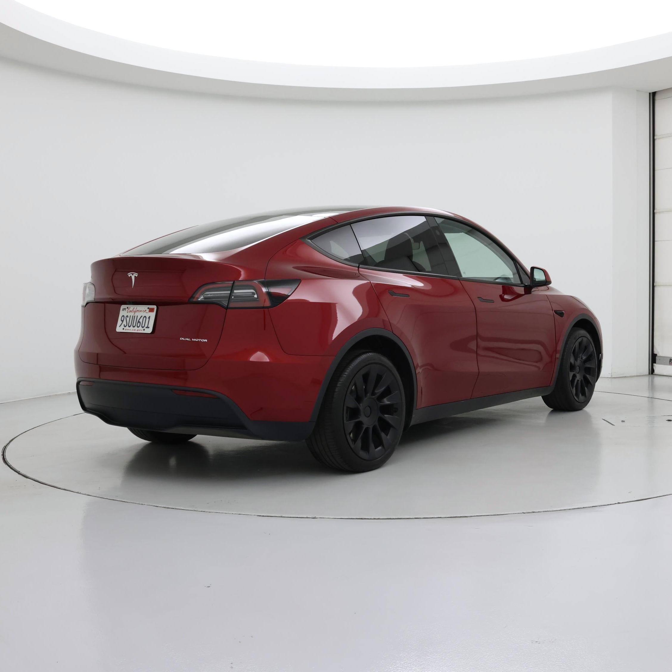 Thumbnail: 2025 Tesla Model Y - 8