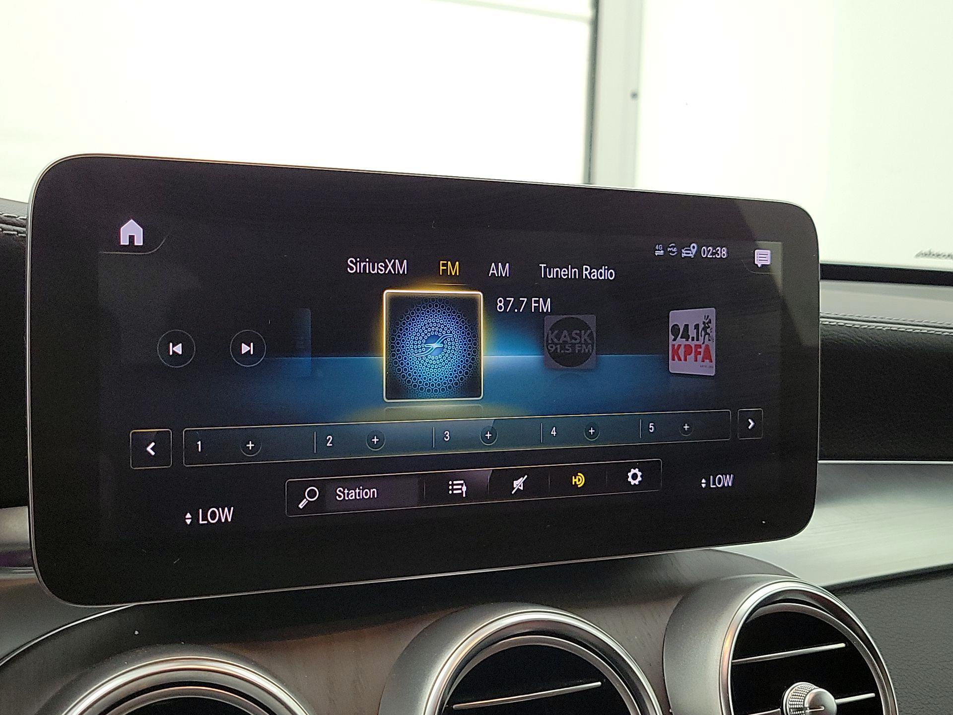 Thumbnail: 2022 Mercedes-Benz GLC - 15