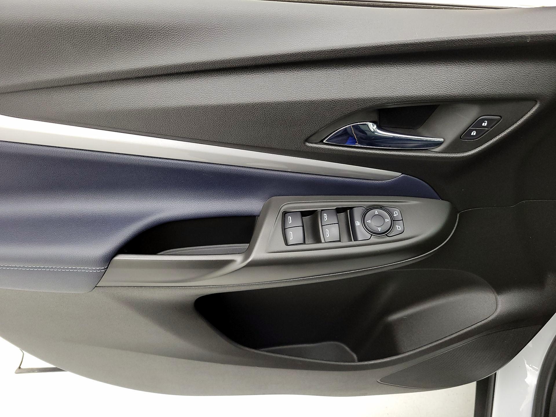 Thumbnail: 2022 Chevrolet Bolt EUV - 12