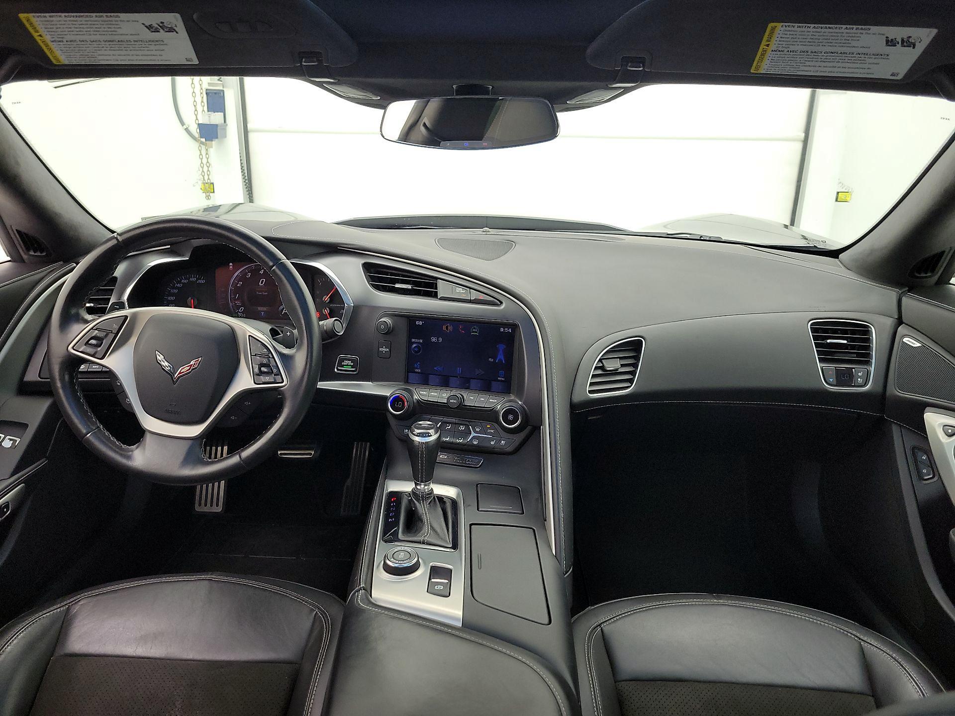 Thumbnail: 2015 Chevrolet Corvette - 9