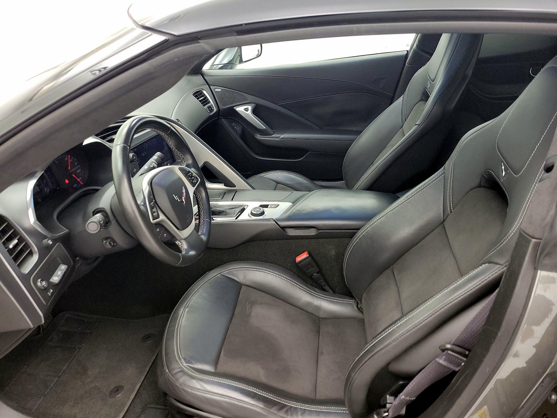 Thumbnail: 2015 Chevrolet Corvette - 11