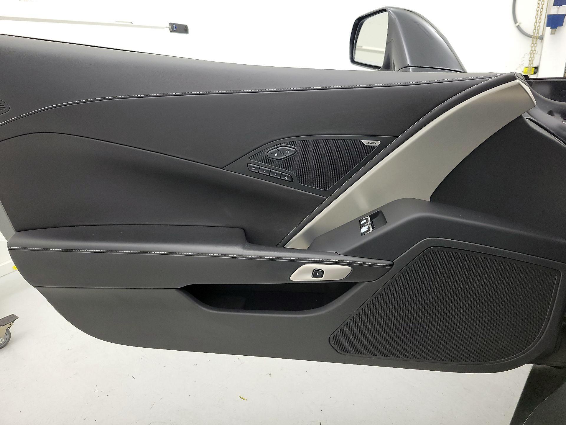 Thumbnail: 2015 Chevrolet Corvette - 12