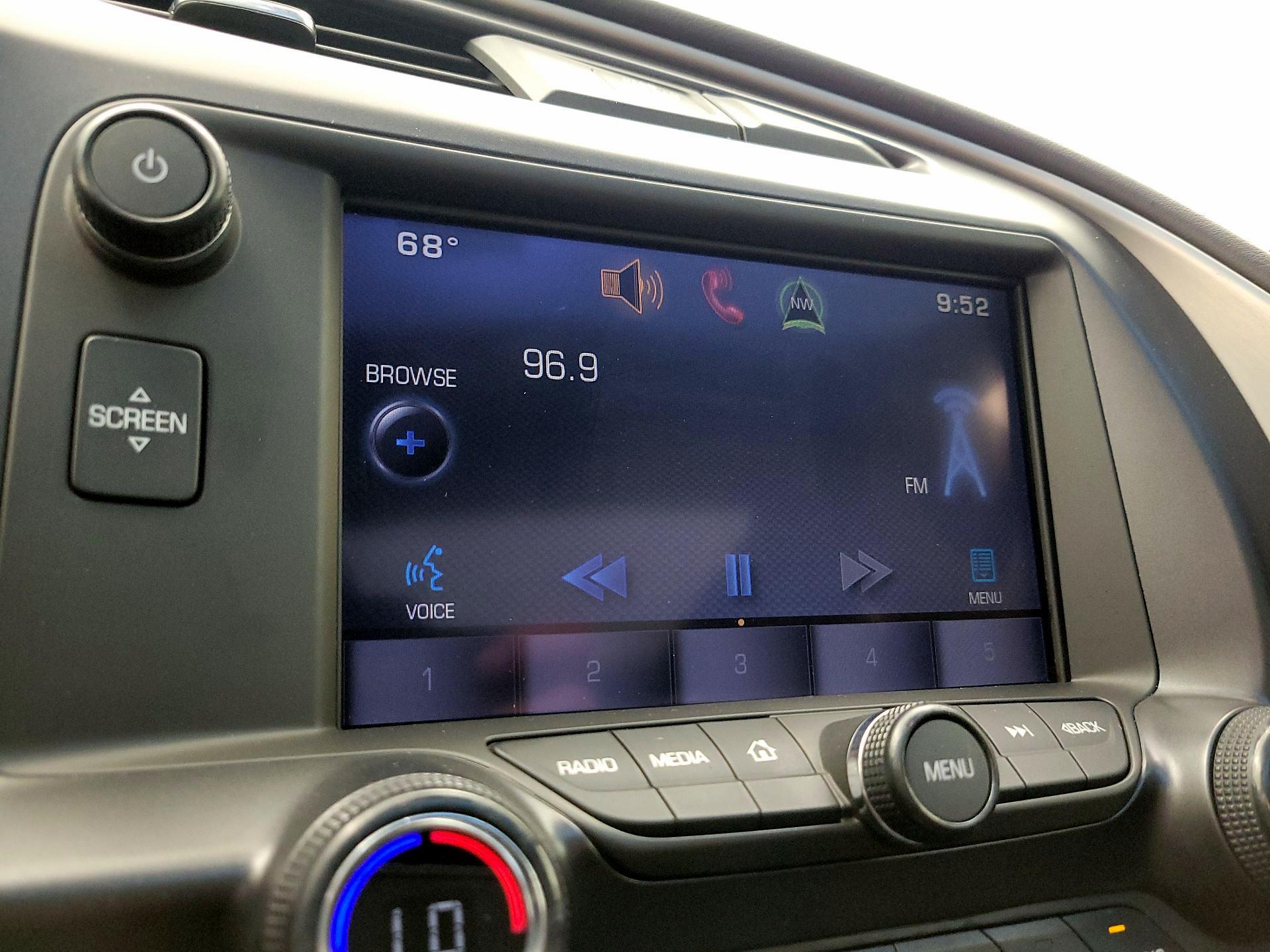 Thumbnail: 2015 Chevrolet Corvette - 16