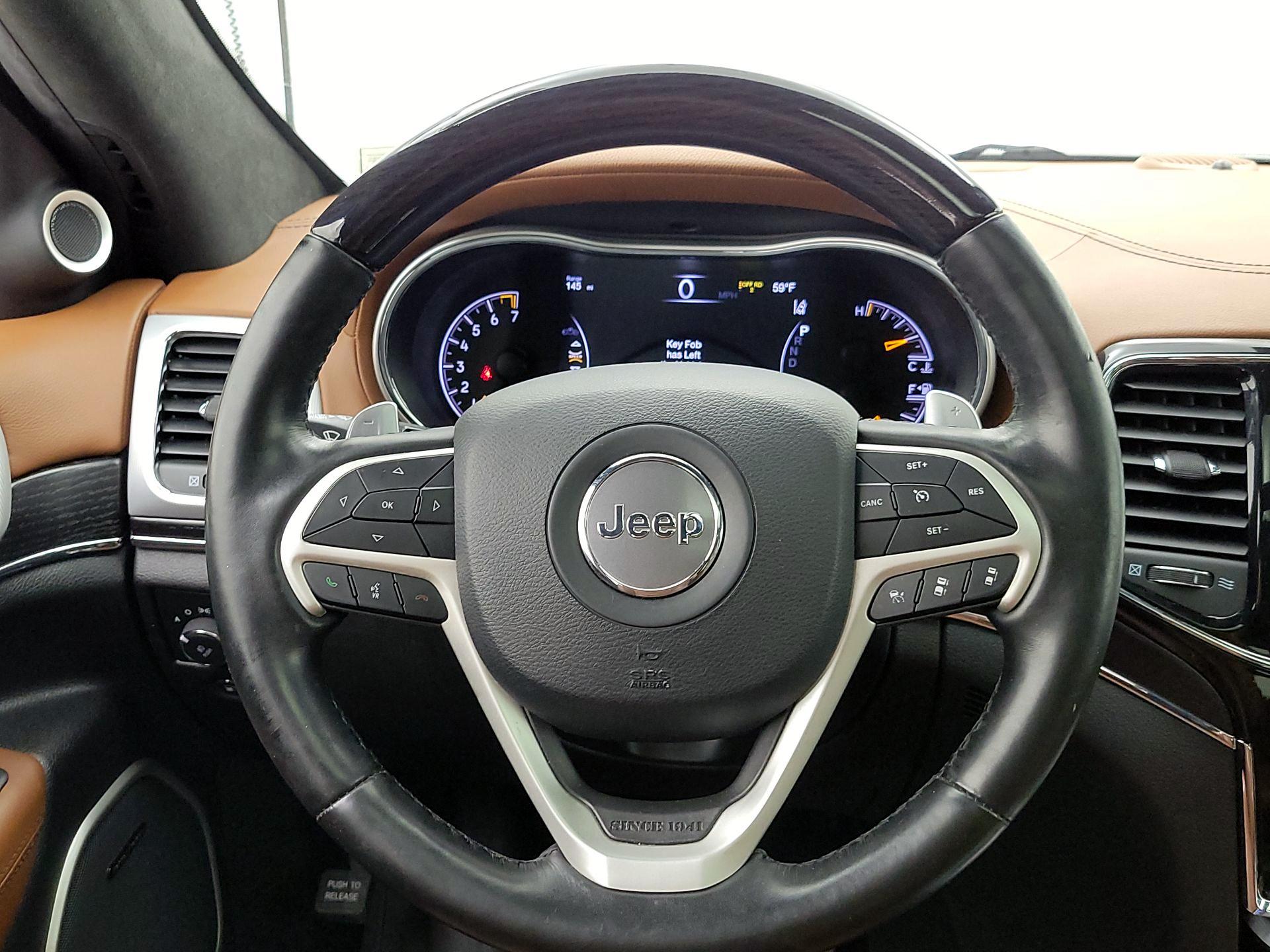 Thumbnail: 2020 Jeep Grand Cherokee - 10