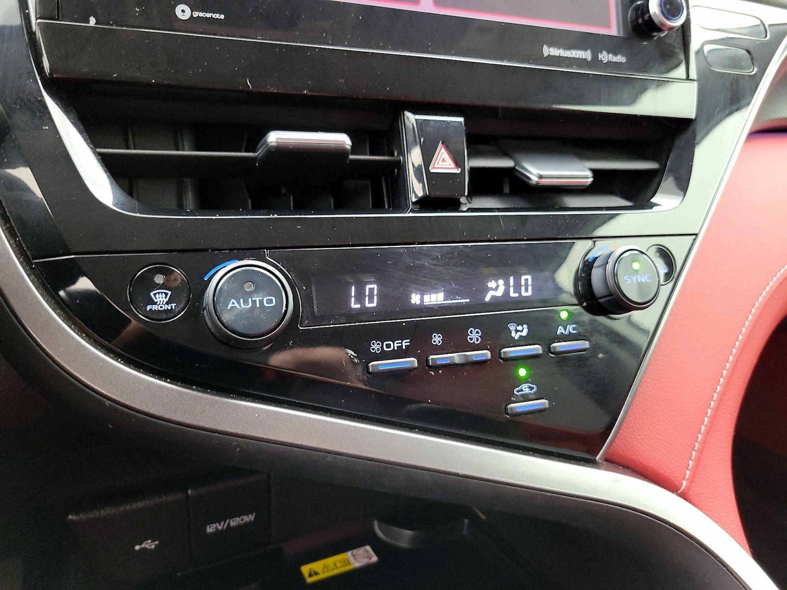 2023 Toyota Camry XSE - Photo 17