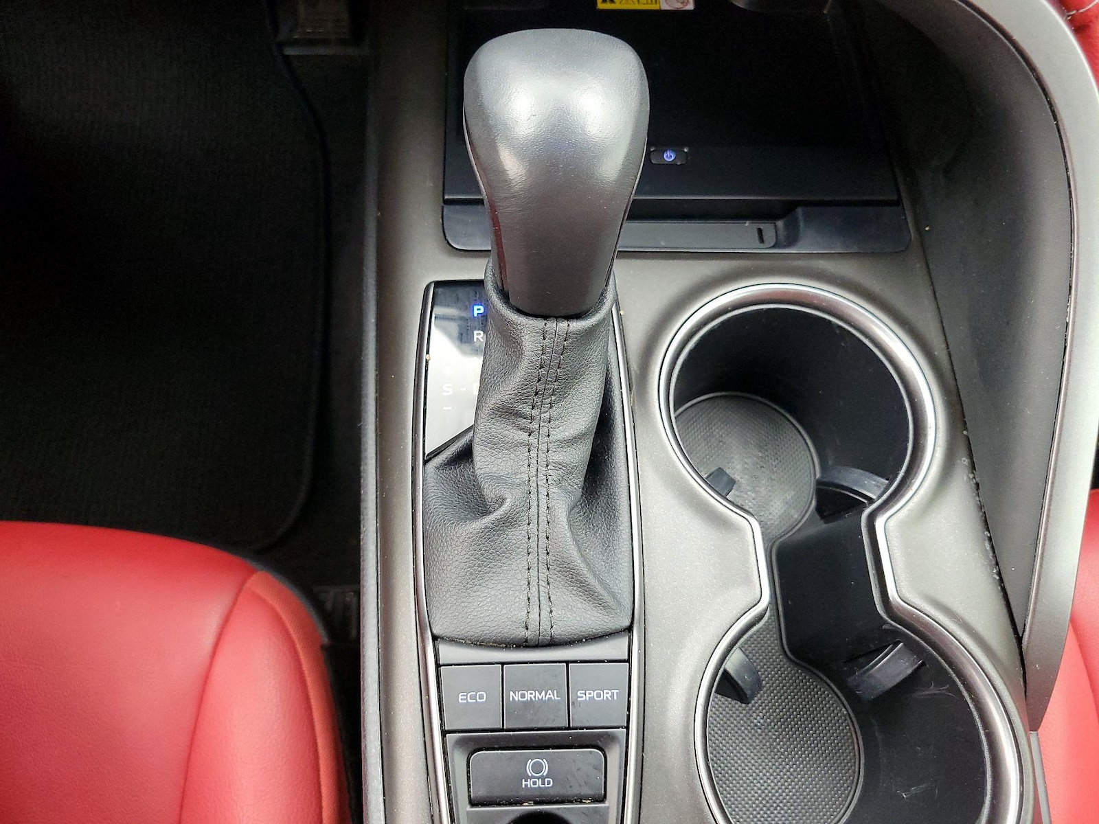 2023 Toyota Camry XSE - Photo 18
